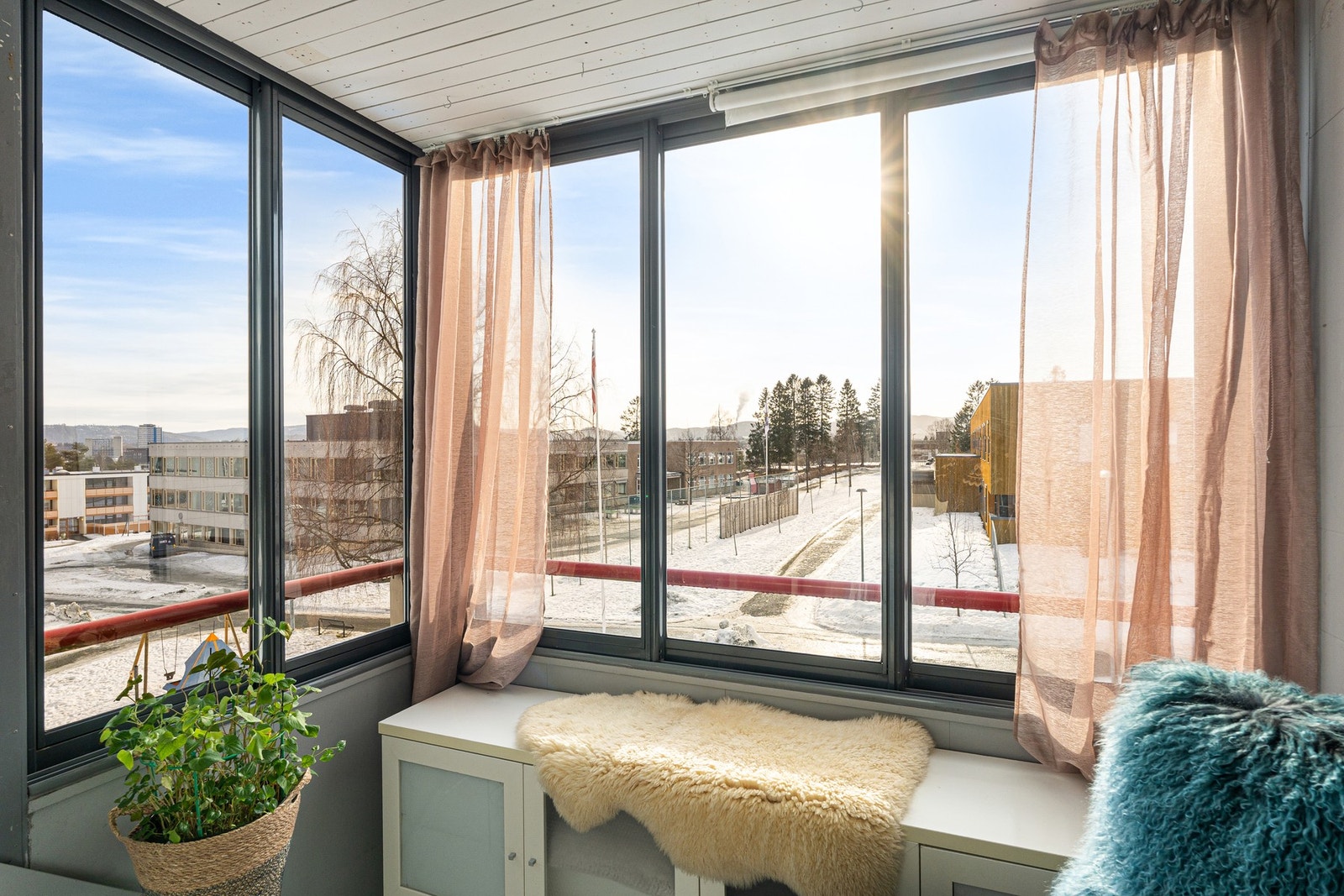 Balkongen er på 7 m². Galleribilde