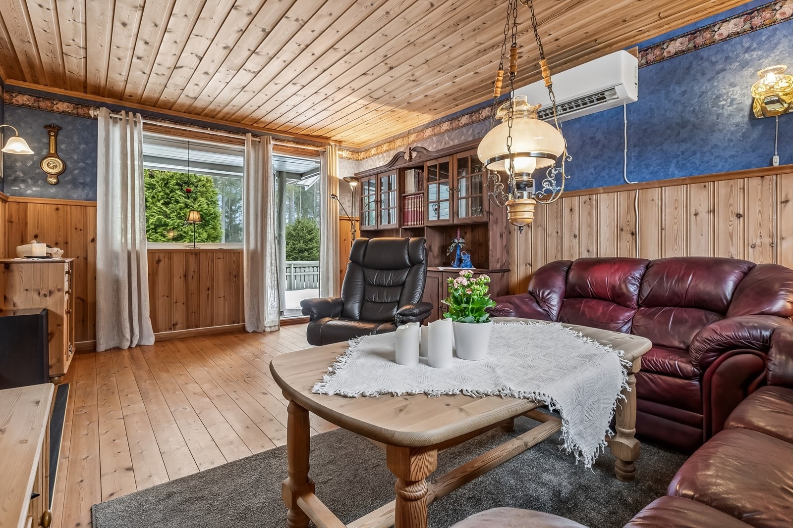 Herfra er det utgang til terrassen. Galleribilde