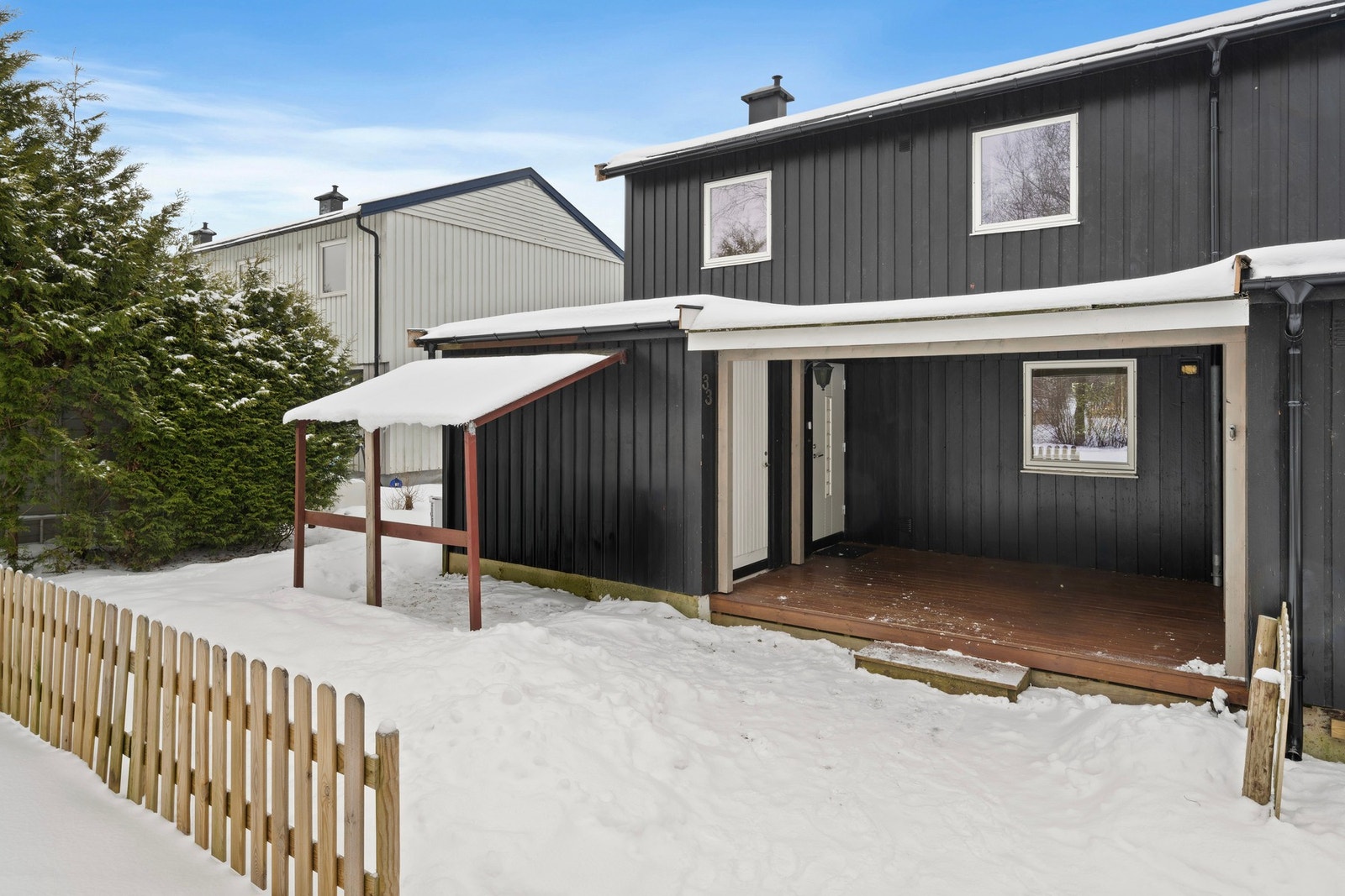 Boligen ligger fint til på Pepperstad i Vestby kommune i et rolig og barnevennlig område. Galleribilde