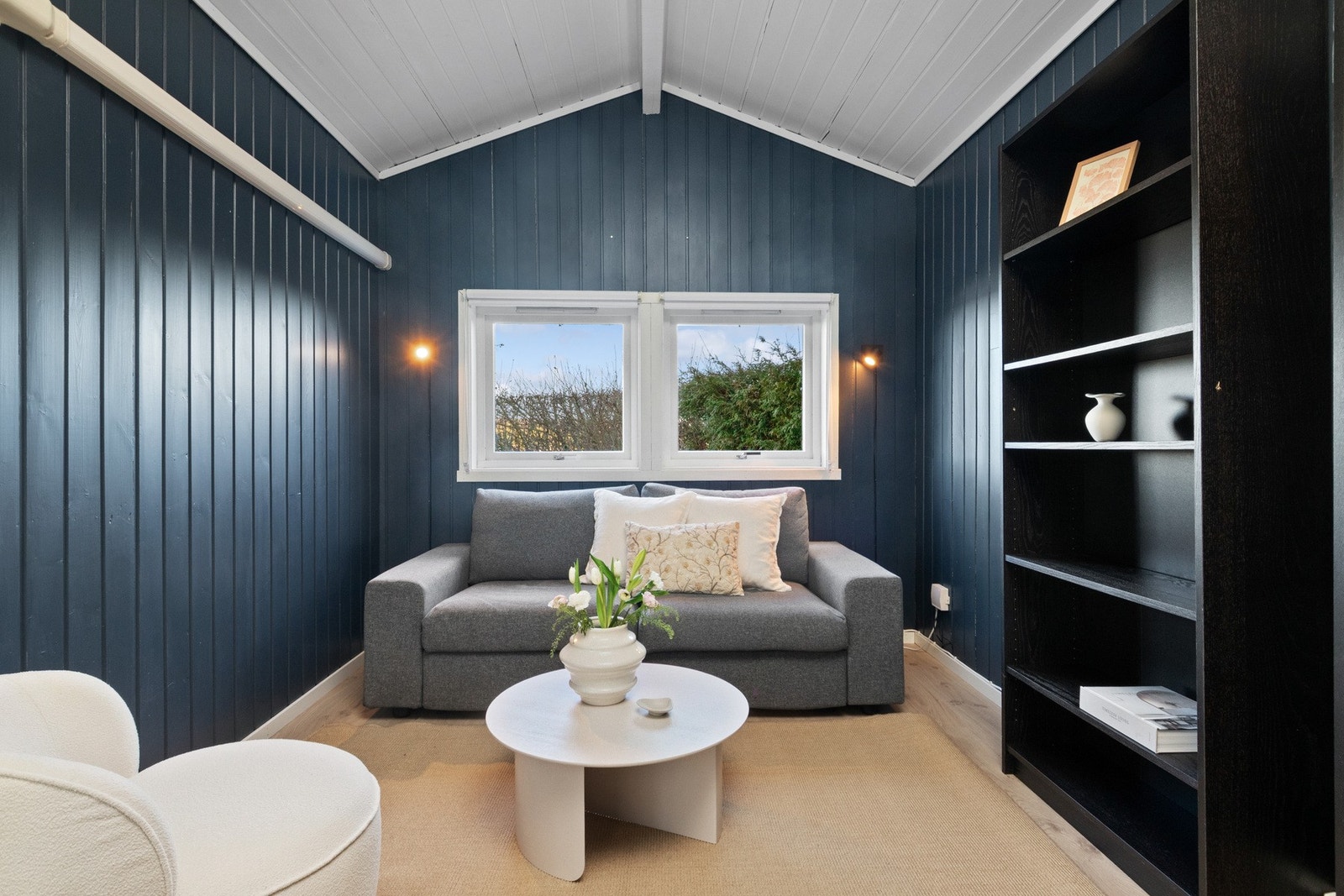 Hyggelig soverom/stue med gulvvarme. Galleribilde