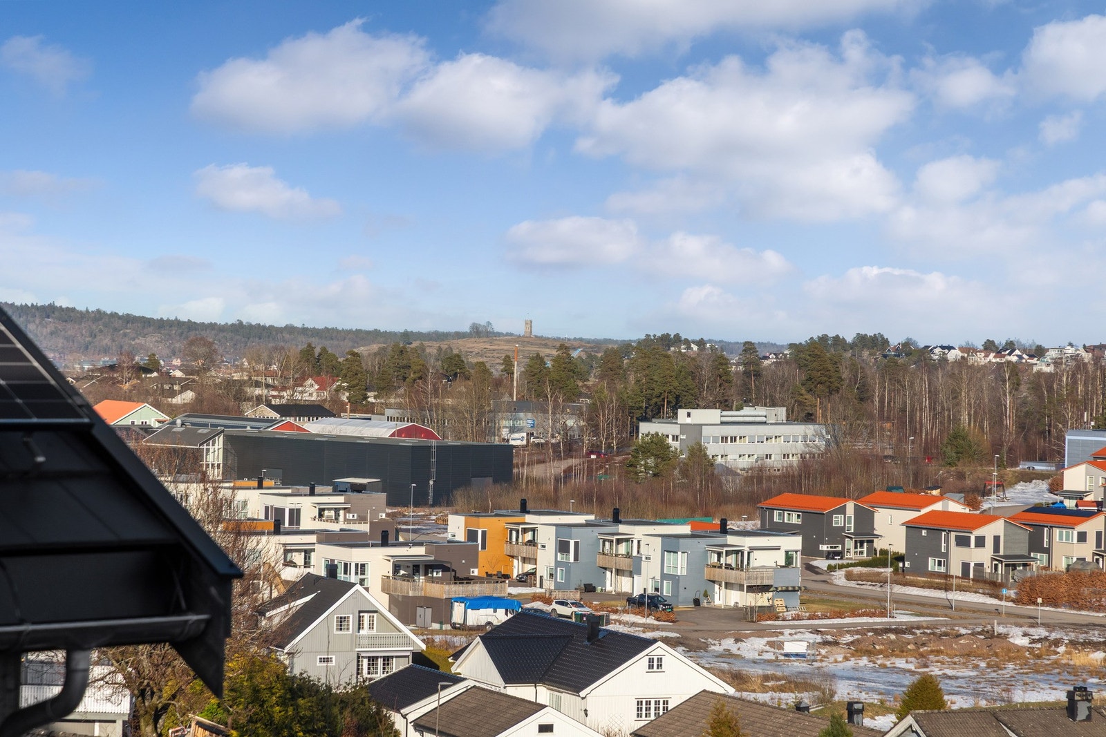 Fin utsikt fra soverommet. Galleribilde