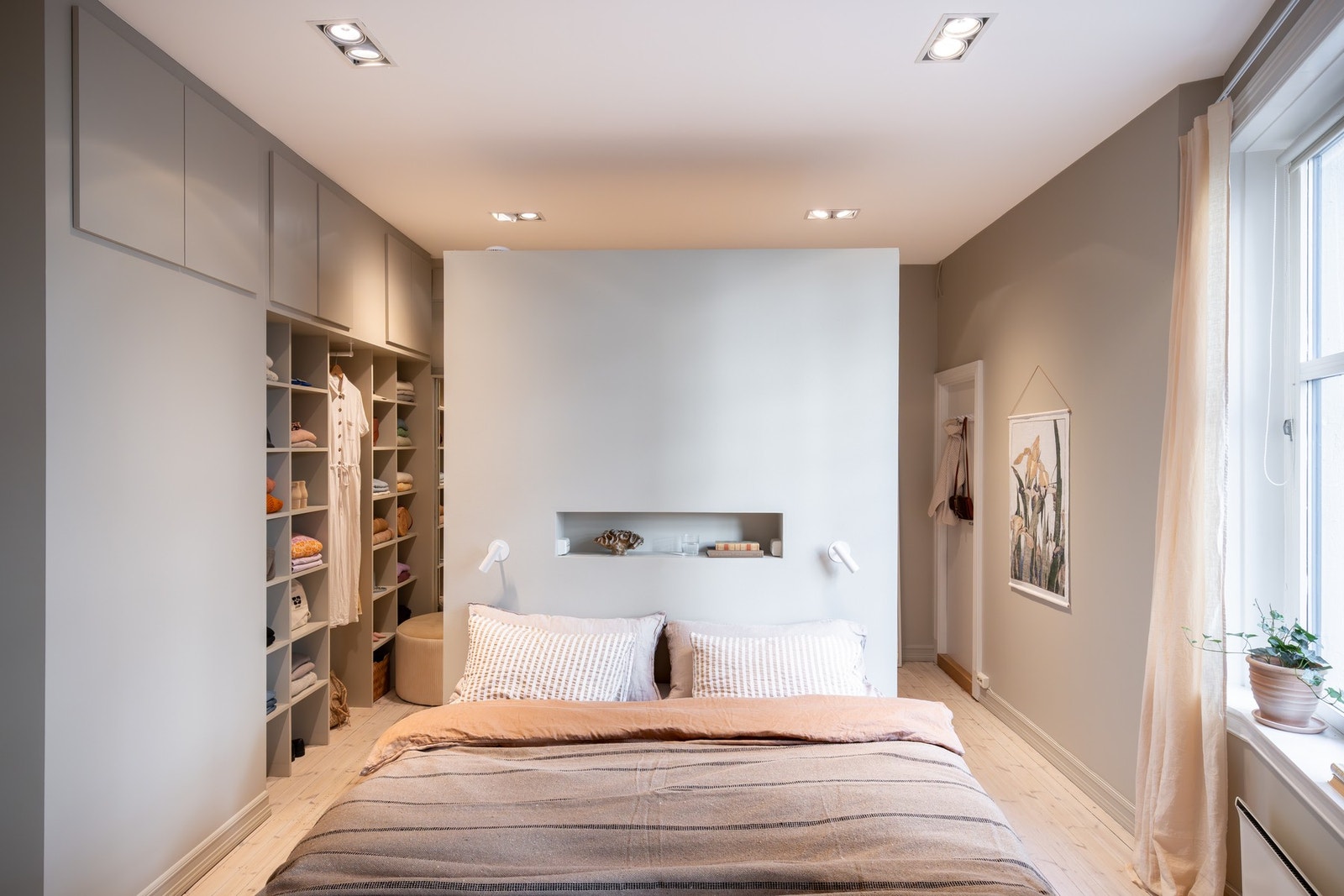 - Begge soverommene vender mot den rolige og lukkede bakgården - Galleribilde