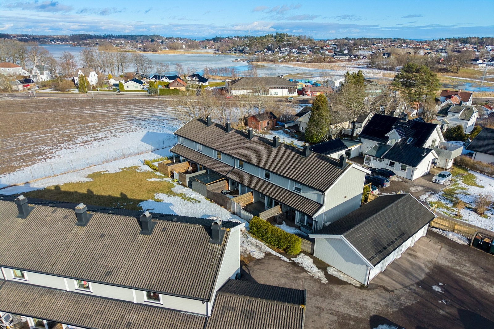 Saltak med betongtakstein og kaldtloft. Galleribilde