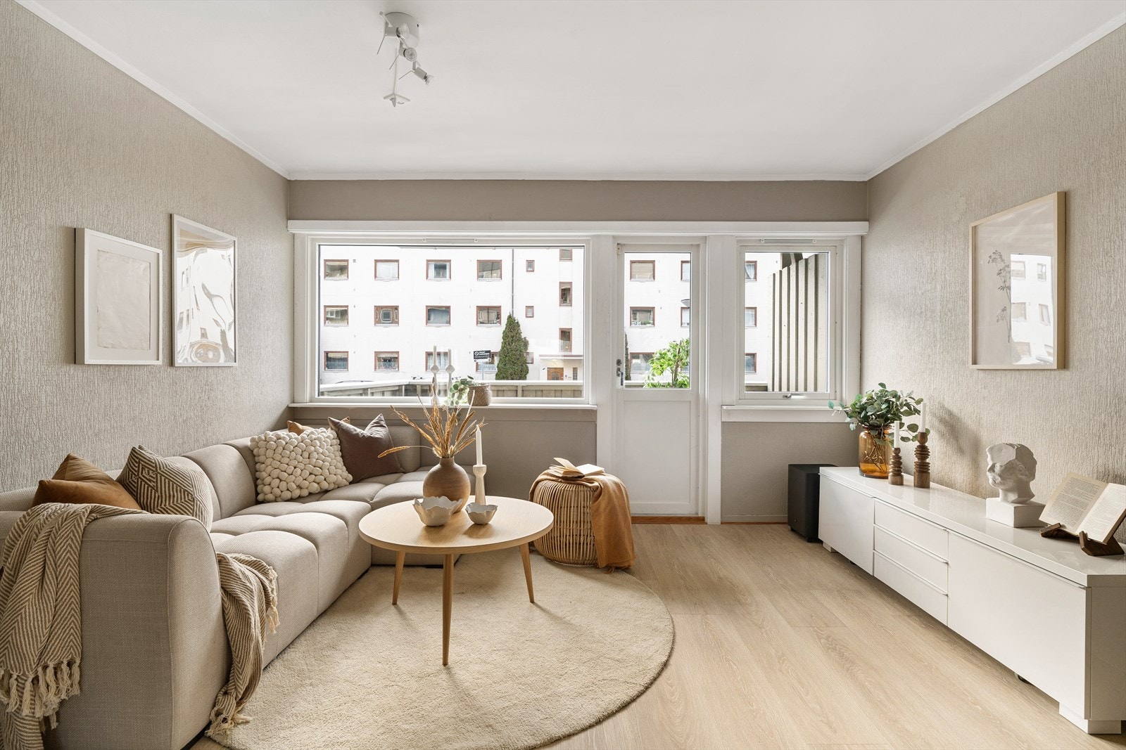 Nordvik Bolig ved Thomas Kvålsvoll har gleden av å presentere Elgeseter gate 40C - Innbydende 4R aksjeleilighet med svært sentral beliggenhet på Elgeseter. (Foto: Max Stenberg) Galleribilde