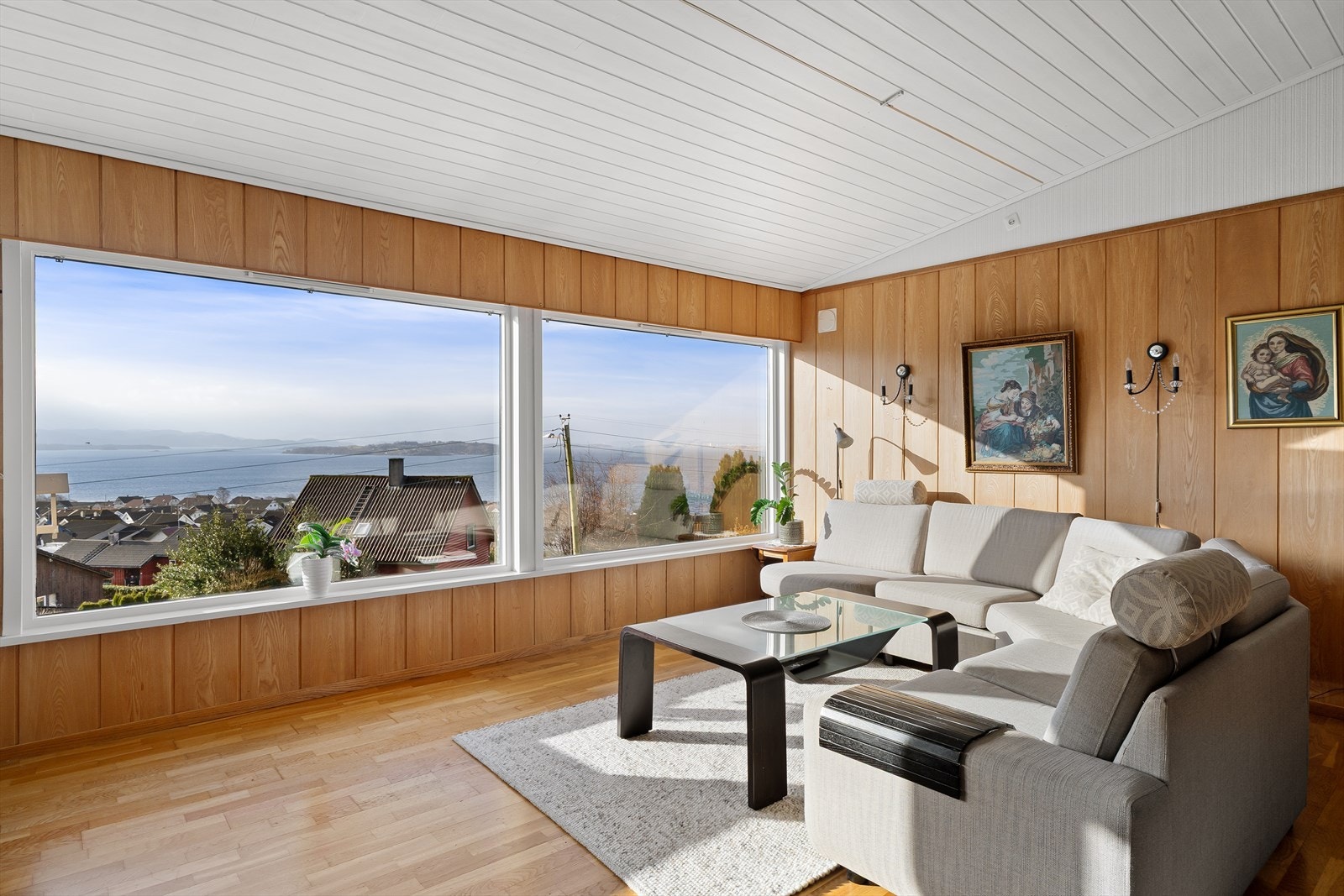 2. etasje - Stue Galleribilde