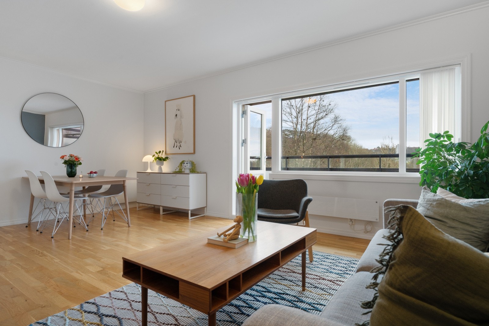 Utsikt over Bergensdalen fra balkongen Galleribilde