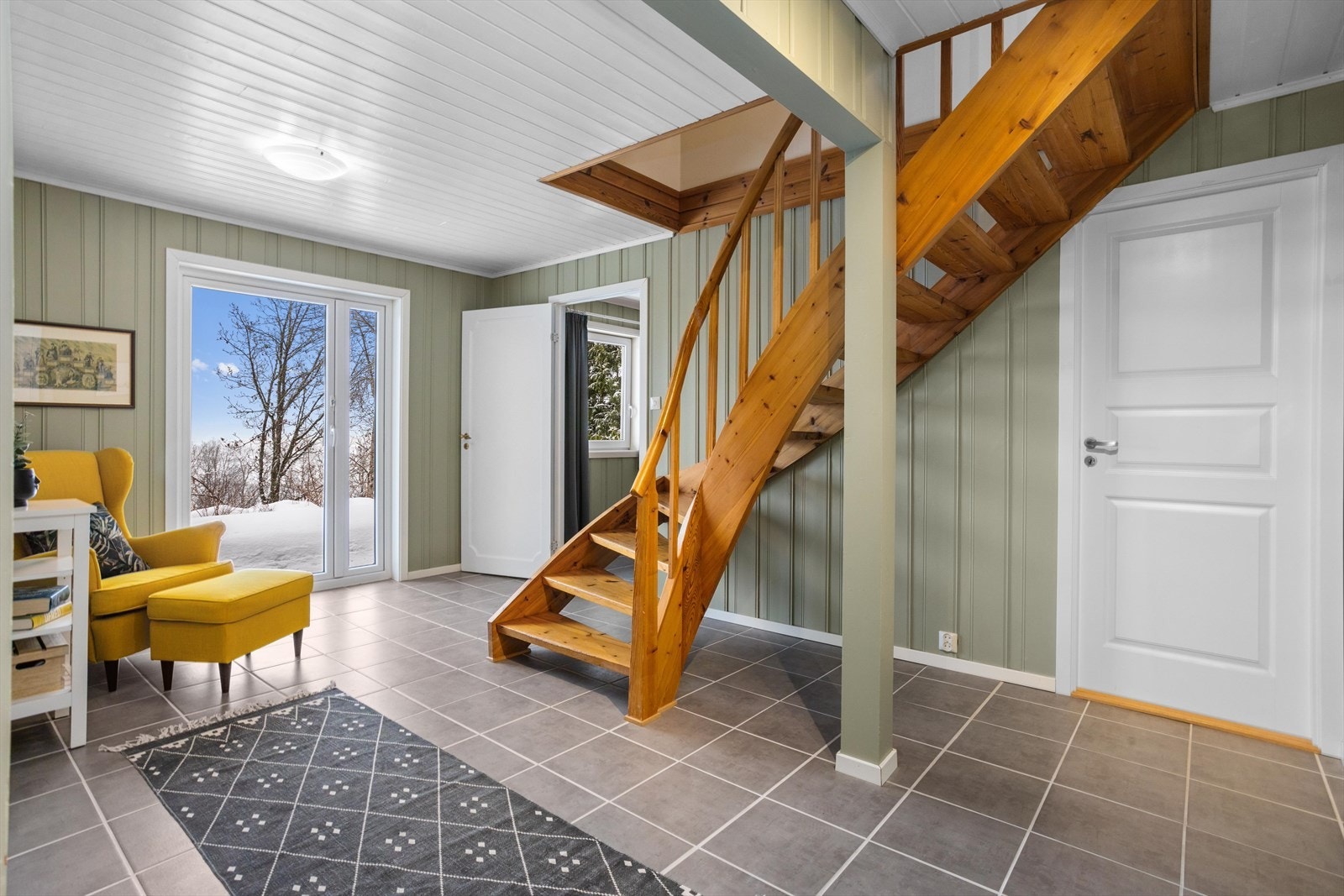 Trappegang i u.etg. Galleribilde