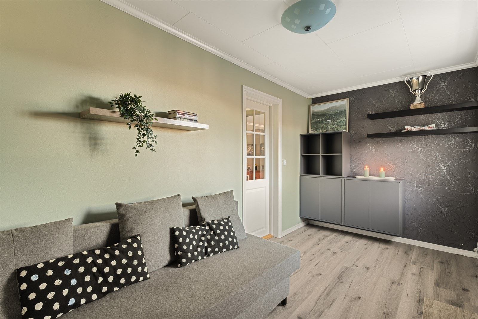 Rommet egner seg godt som soverom, men kan også benyttes som kontor, gjesterom eller TV-stue etter behov Galleribilde