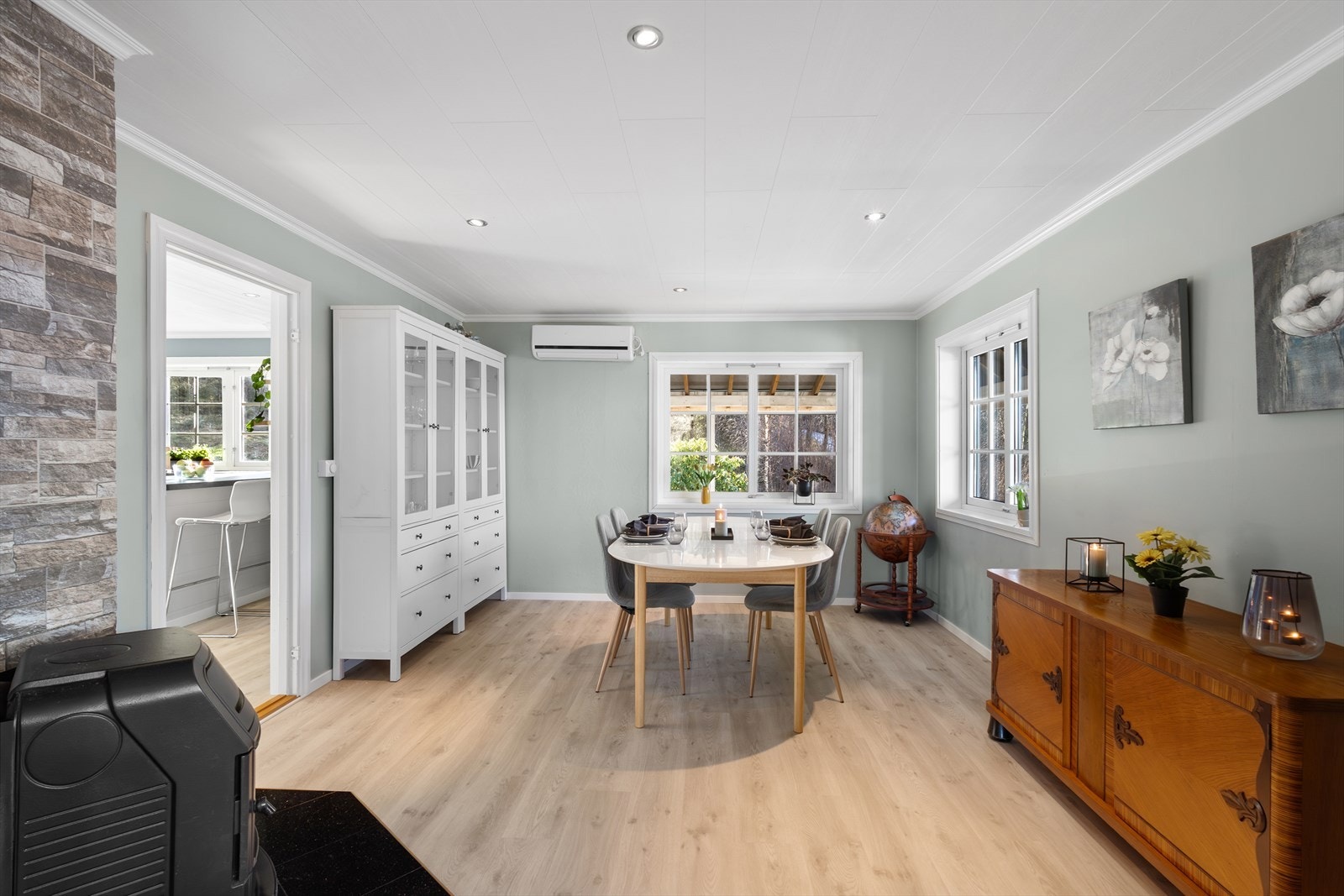 Her ligger alt til rette for hyggelige samlinger med familie og venner Galleribilde