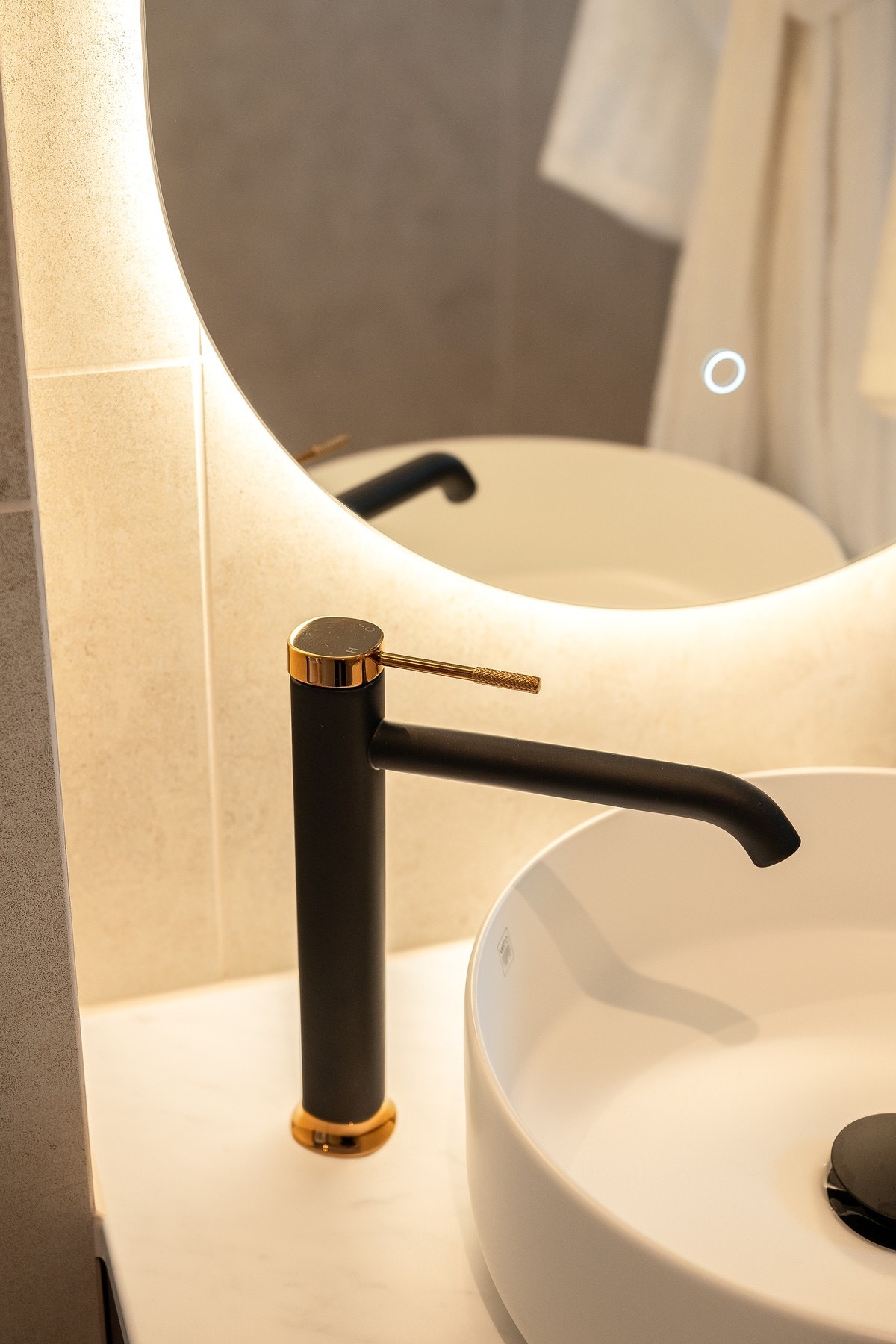 Gjennomtenkte detaljer gir boligen et helhetlig og stilrent uttrykk. Galleribilde