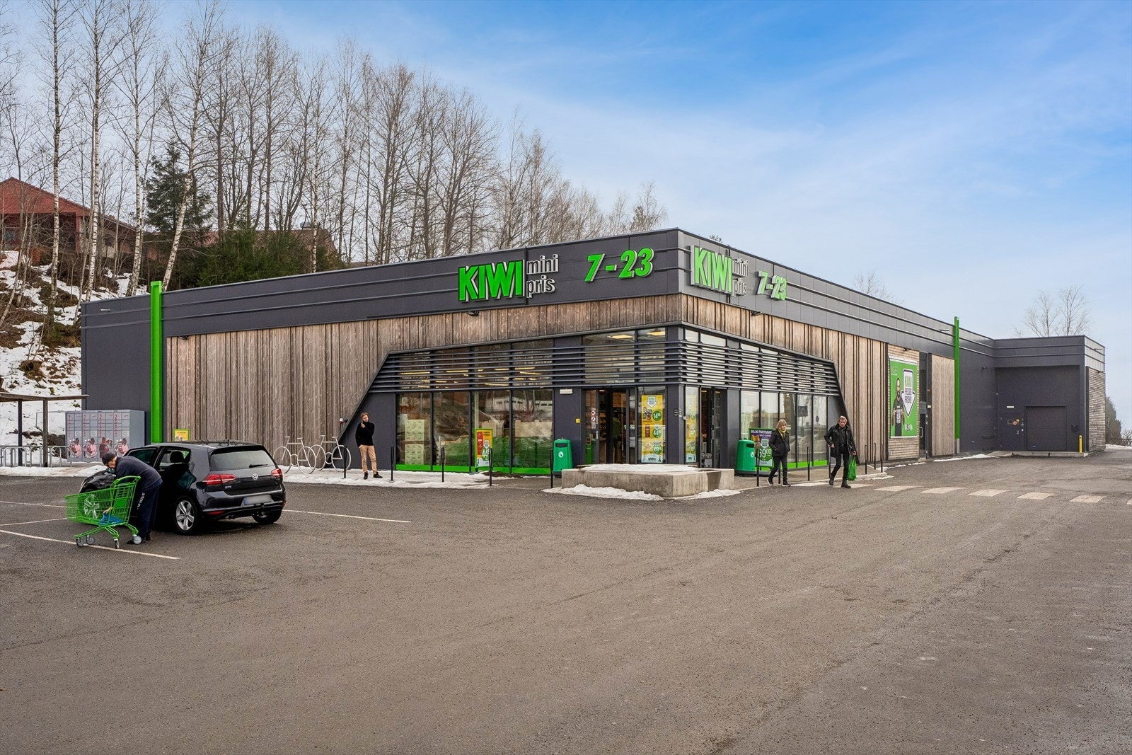 Hverdagsinnkjøpene gjøres enkelt hos blant annet Kiwi Heer, som ligger i nærområdet. Galleribilde