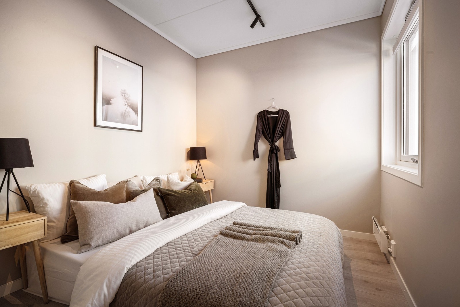 Her bor man skjermet fra de travleste gatene, men samtidig midt i byen. Galleribilde