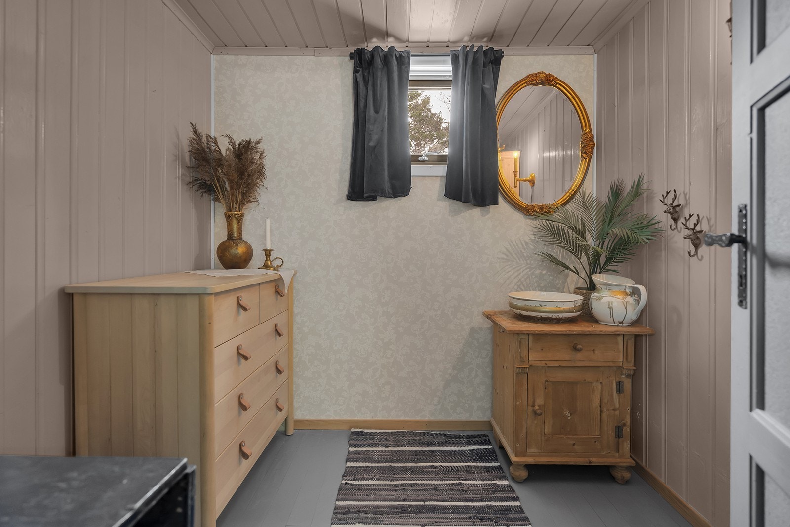 Bad/stellerom Galleribilde