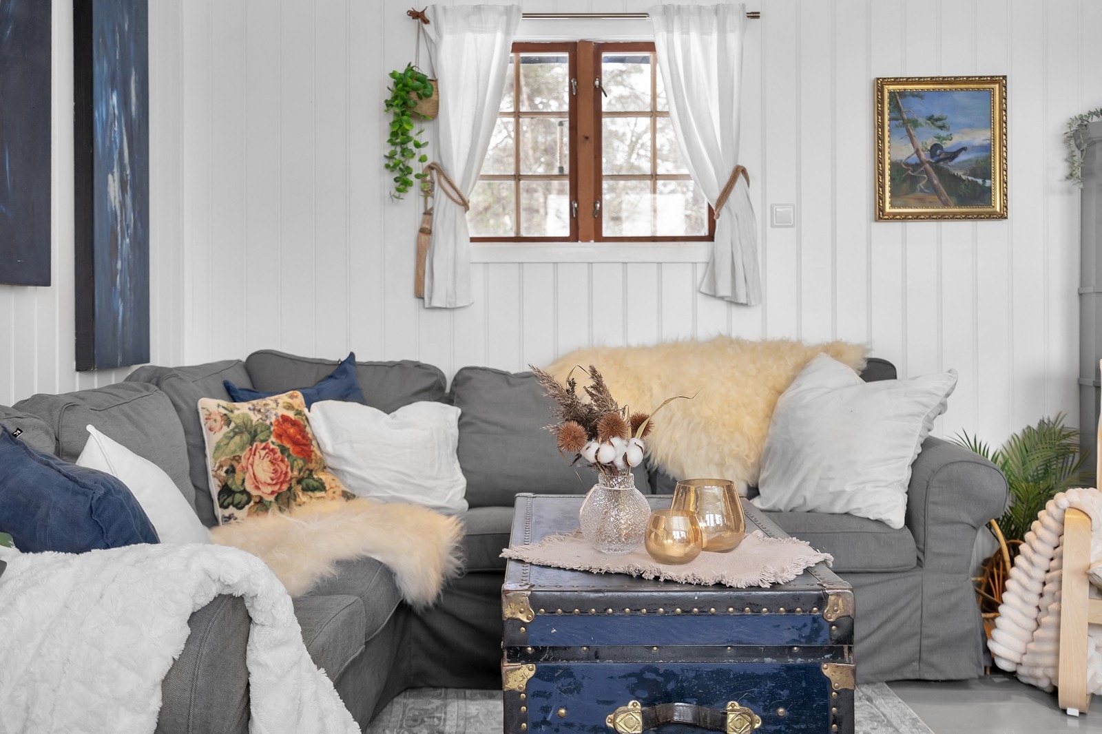 God plass i stue Galleribilde