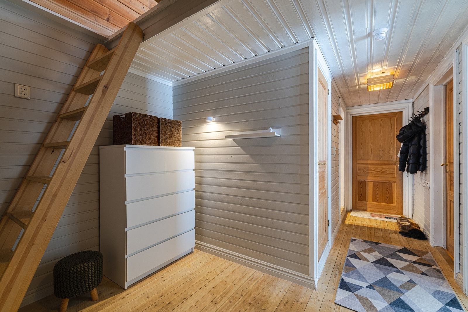 Gode muligheter for å innrede gangområdet med lagringsløsninger ved behov. Galleribilde