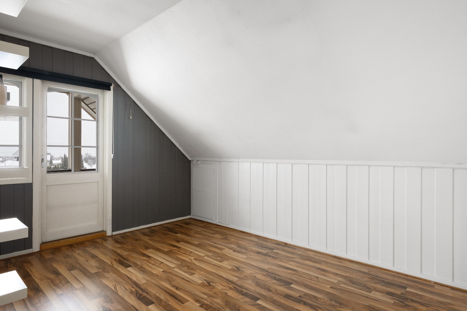 Soverom med utgang til egen balkong. Galleribilde