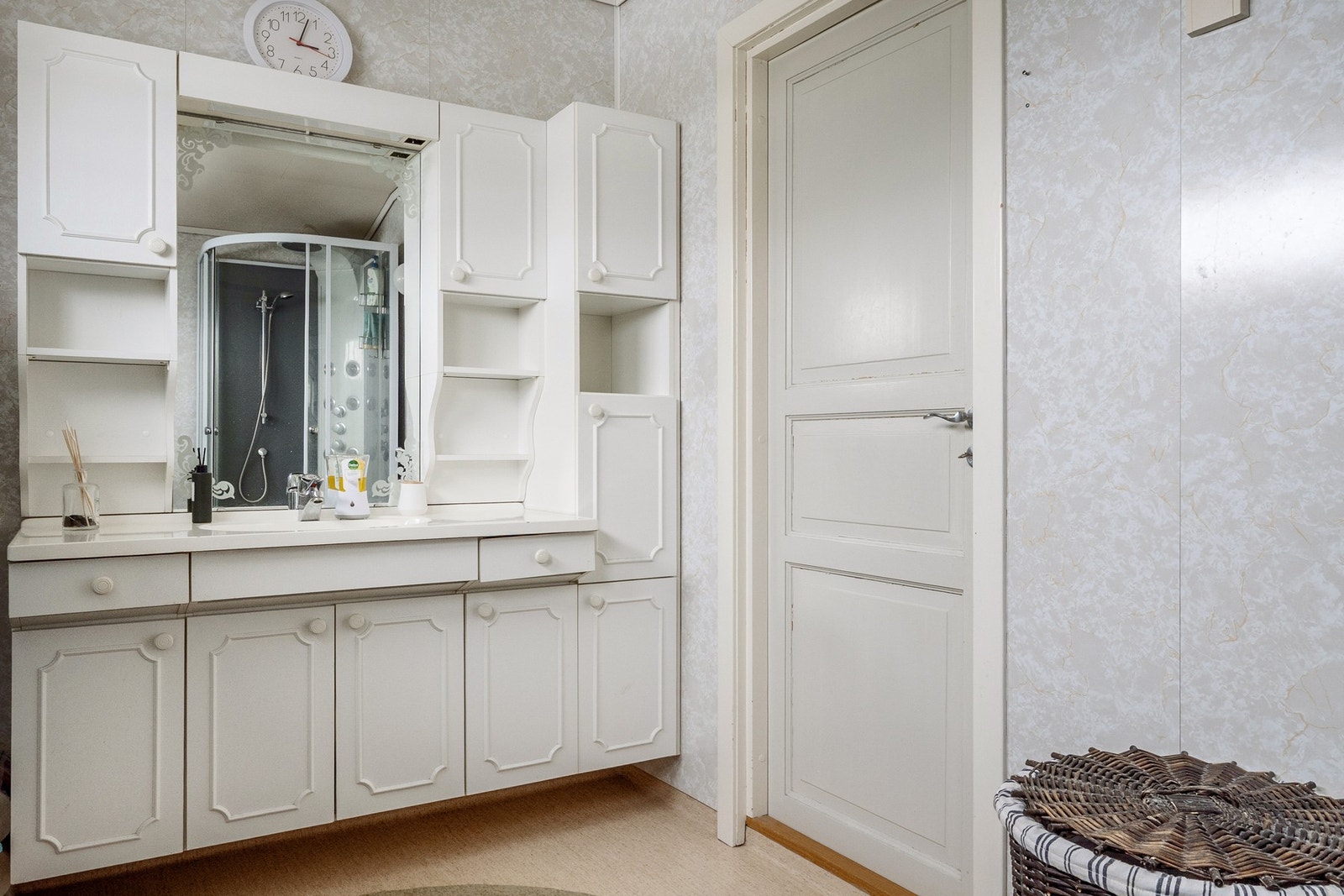 Bad på hovedplan. Galleribilde