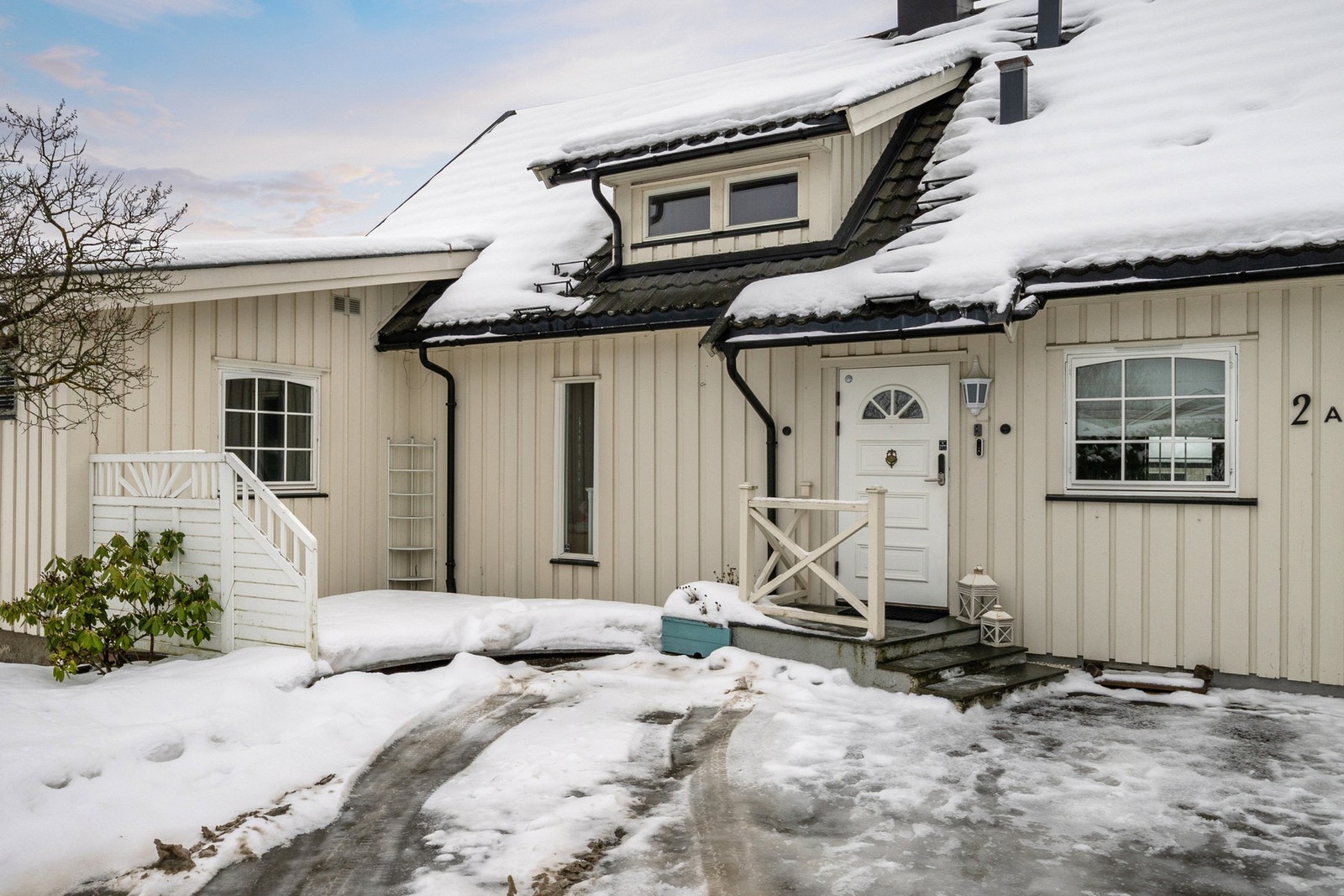 En innholdsrik bolig i et barnevennlig og hyggelig område. Galleribilde