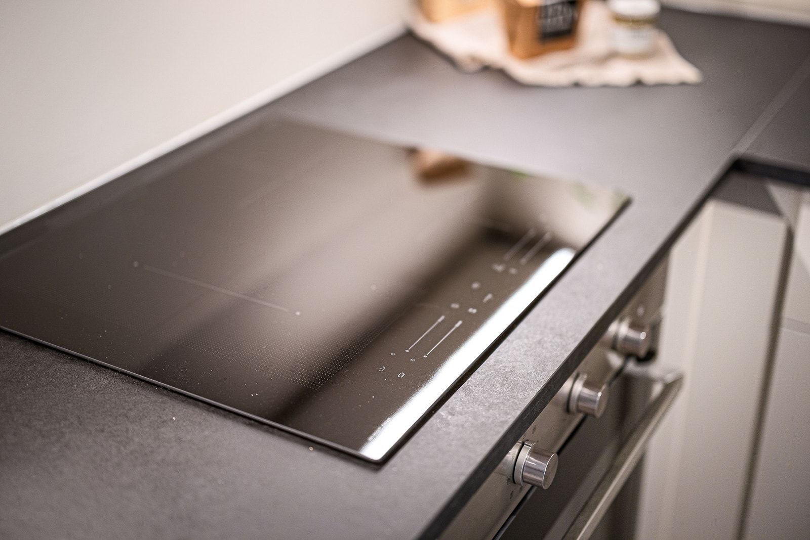 Alle hvitevarerne følger med i handelen. Galleribilde