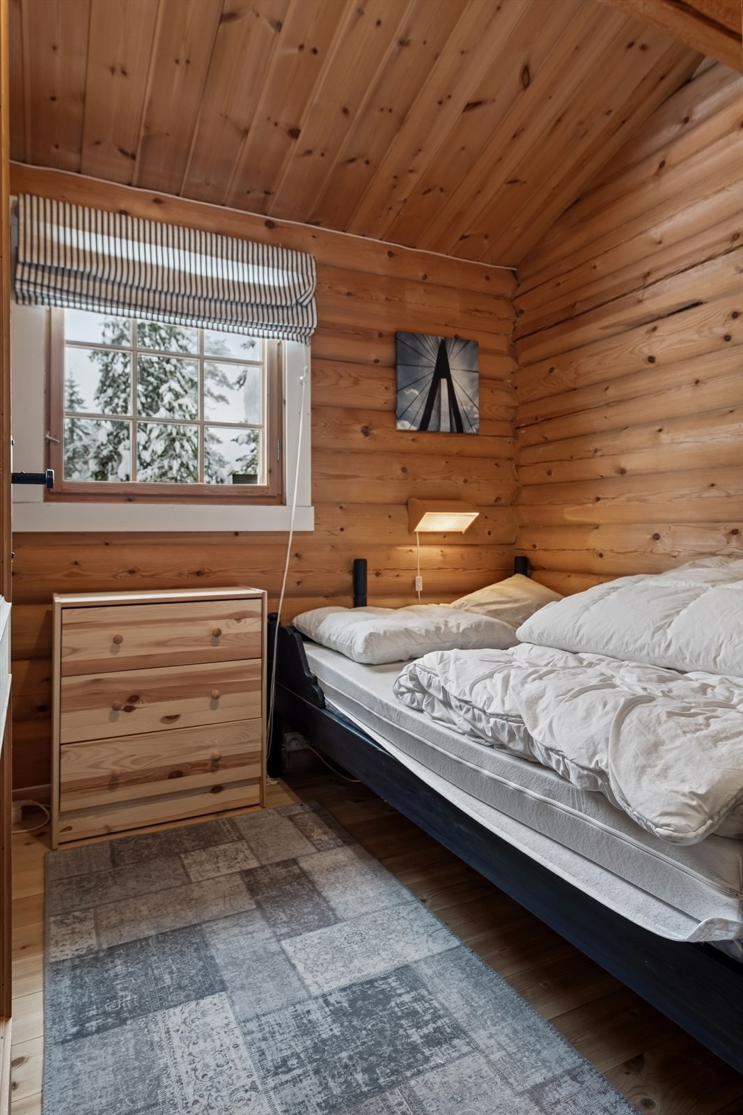 Et koselig soverom med plass til enkeltseng ev. en køyeseng. Galleribilde