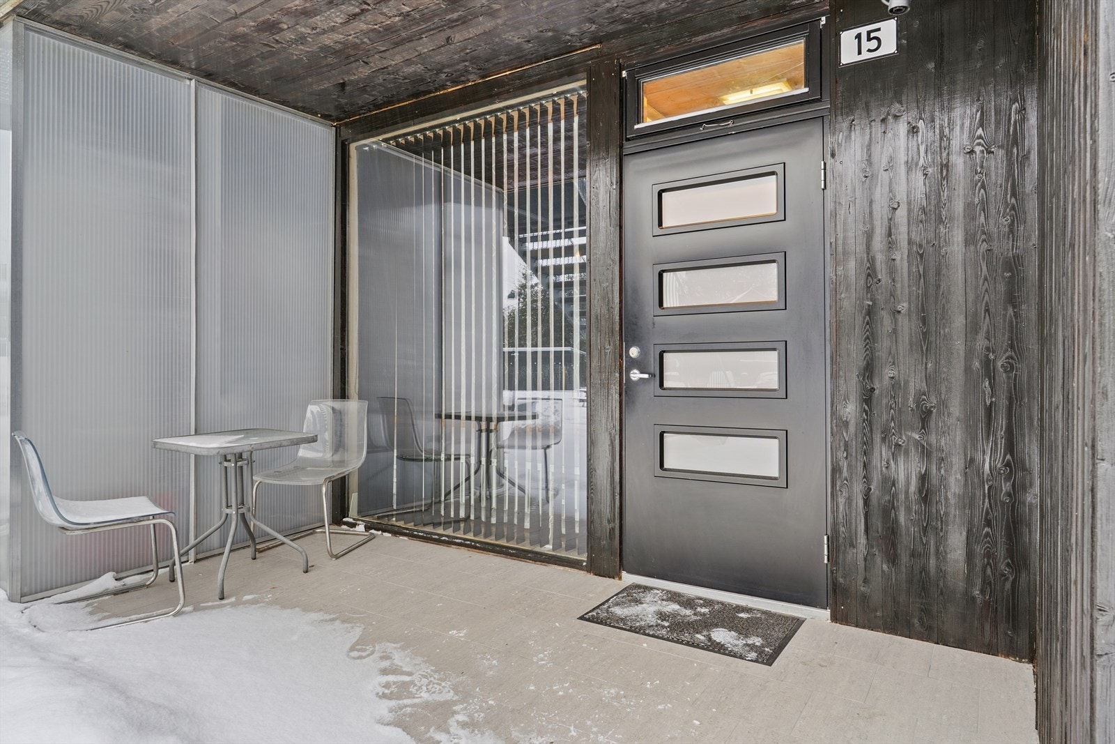 Overbygget inngangsparti Galleribilde