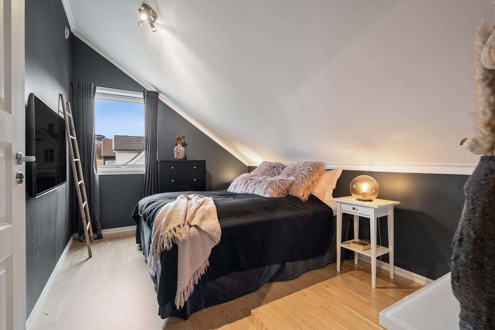 Soverom 2. i etasjen. Galleribilde