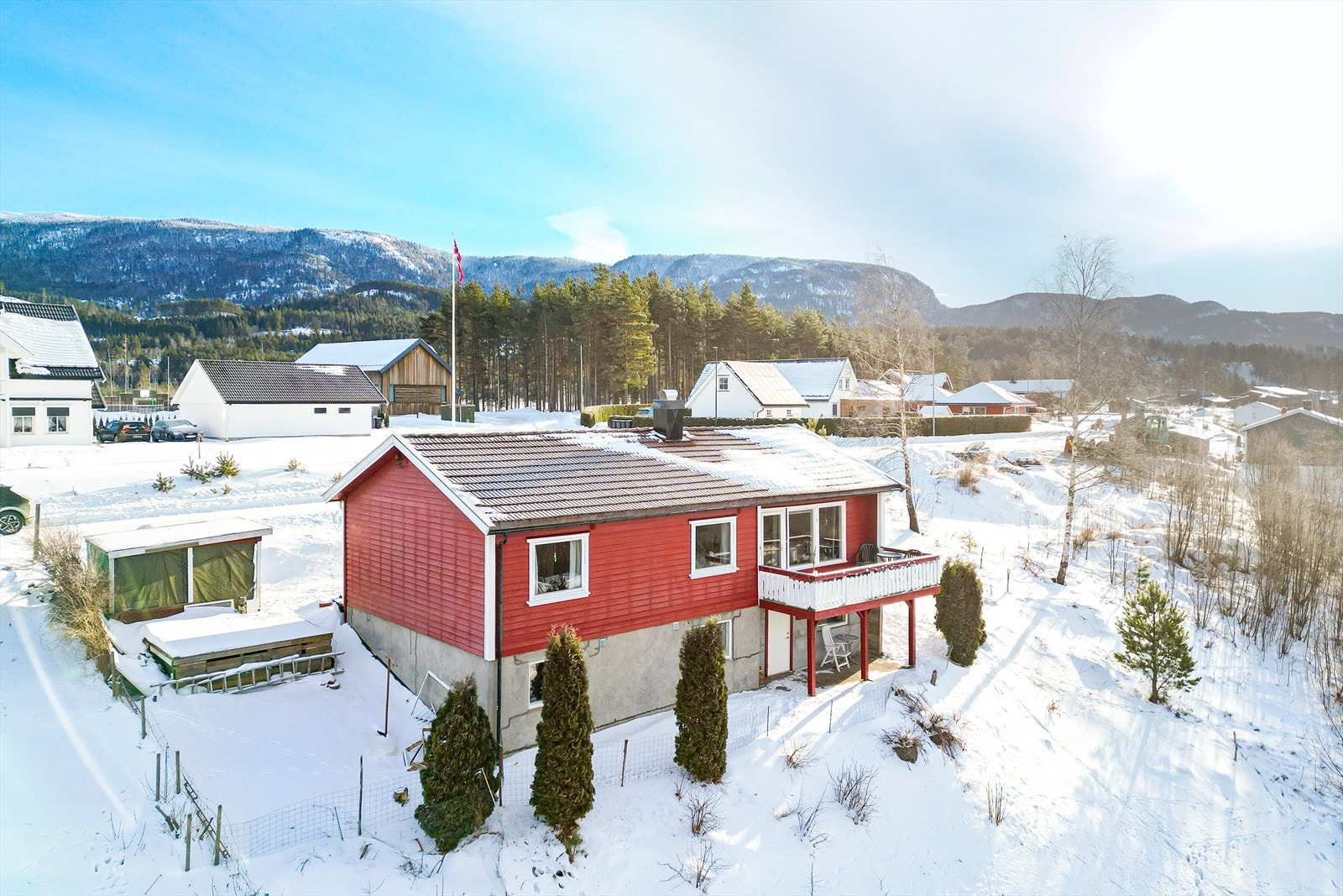 EiendomsMegler1 v/Are Olsen presenterer Svevalivegen 62A!
Foto: Inbovi. Galleribilde