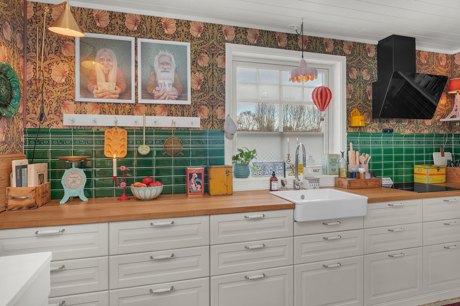 Strøken 6-roms enebolig med utleiedel | Flott utsikt | Familievennlig beliggenhet Galleribilde