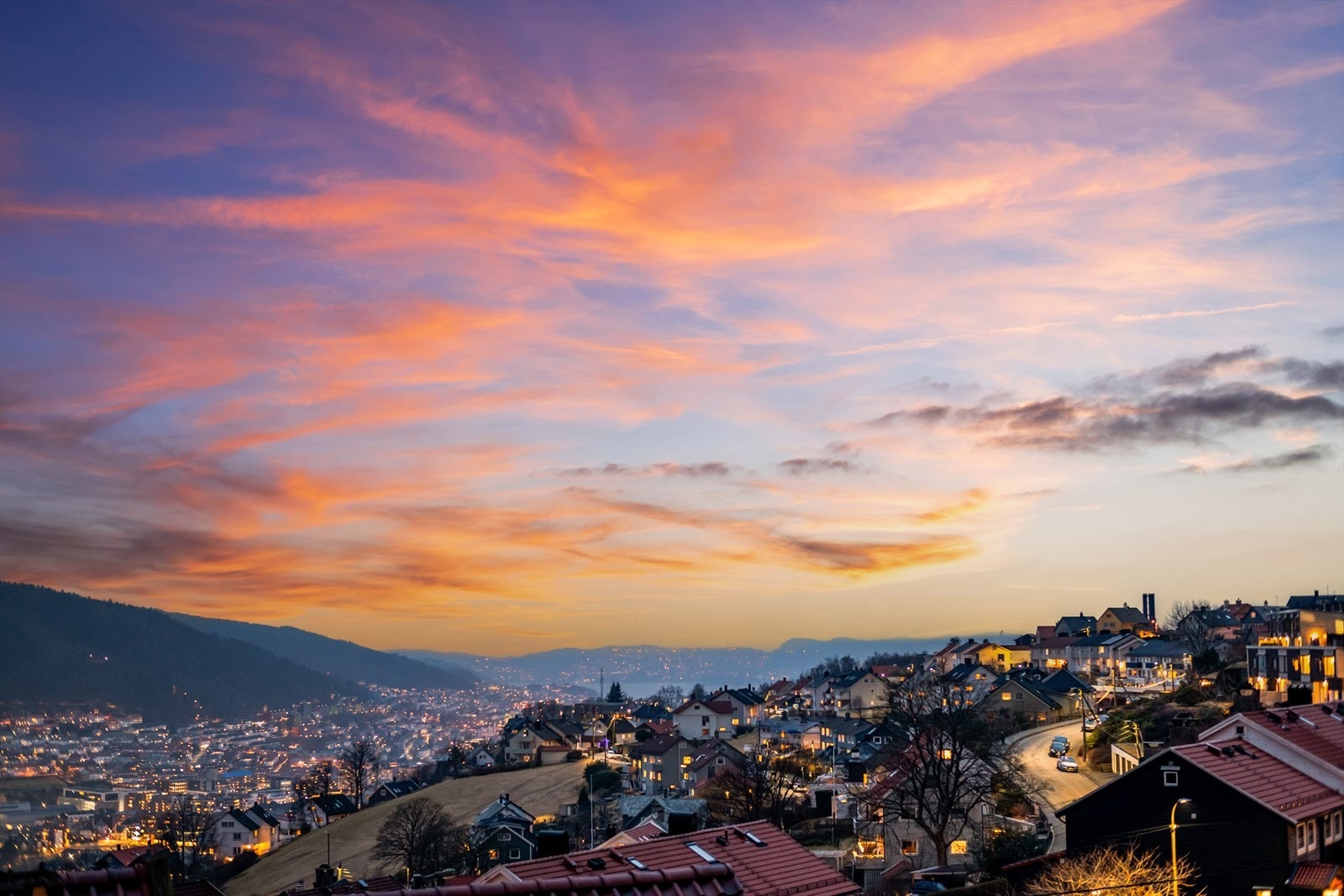 Velkommen til Øvre Sollien 61 - et vakkert rekkehus presentert av Therese Schütz Pettersen, Em Norge. Galleribilde
