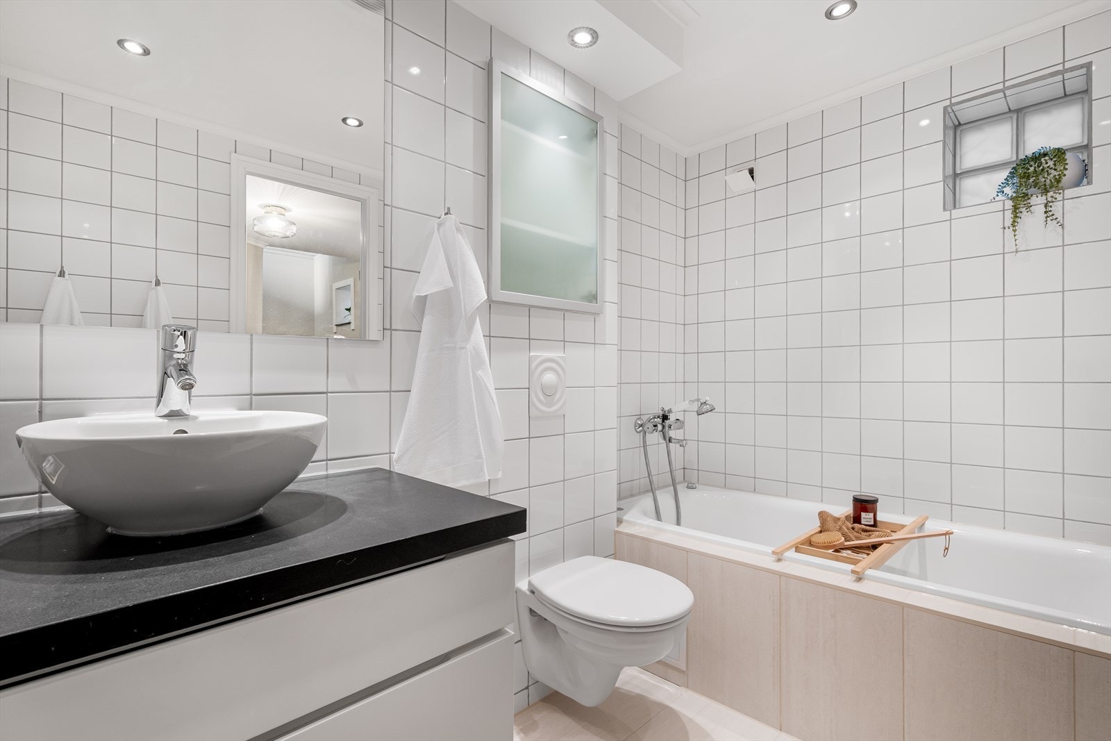 Baderomsinnredning fra Kvikk Galleribilde