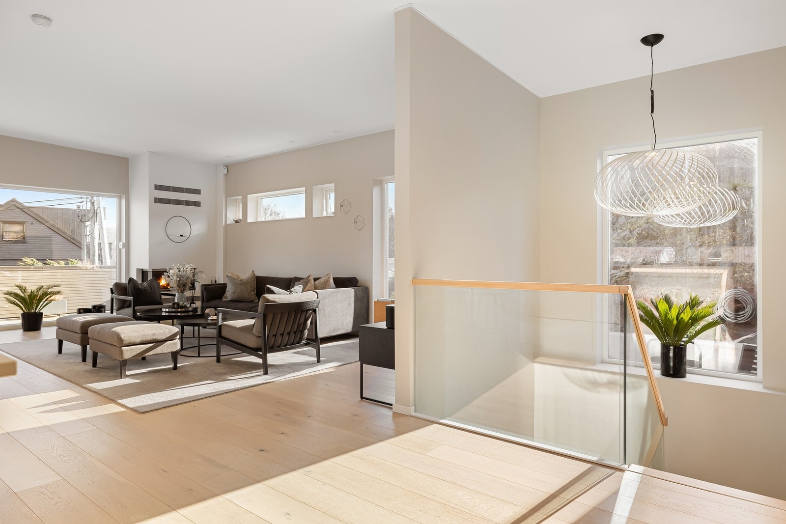 Vi beveger oss ned i underetasjen. Galleribilde