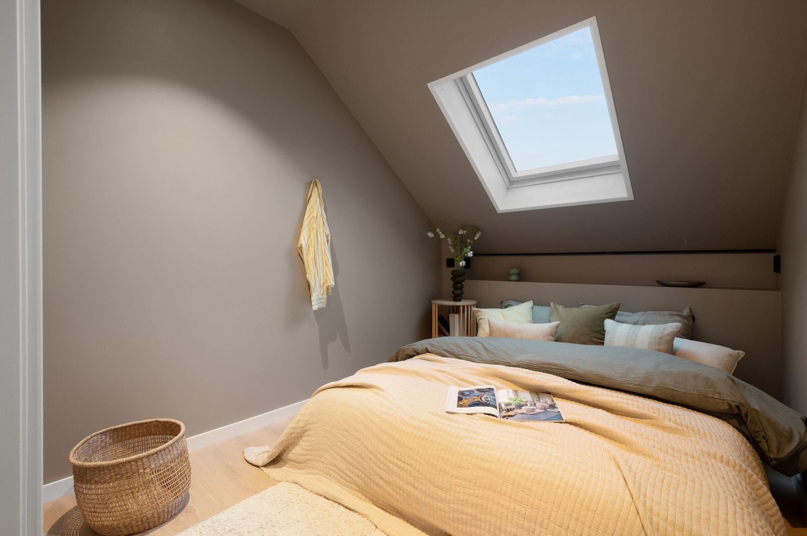 Leilighetens soverom måler 6,1 m². Galleribilde