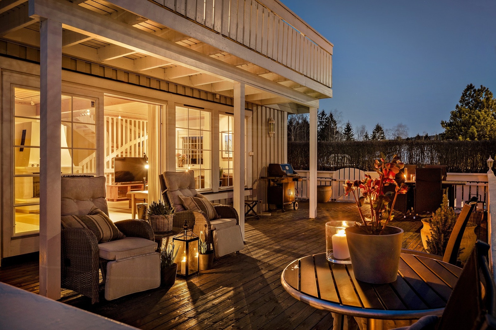 Velkommen til Butterudveien 2 - Presentert av Andreas Bock v/EIE eiendomsmegling Bærum Foto: Kristyna Hodakova (Diakrit) Galleribilde