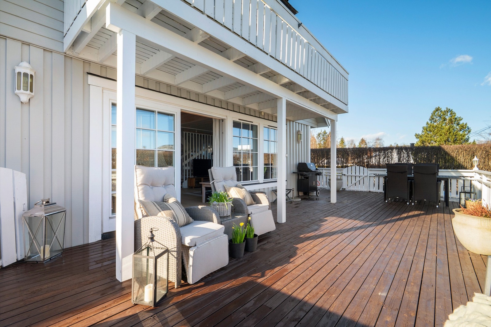 Terrassen måler hele 68 kvm Galleribilde