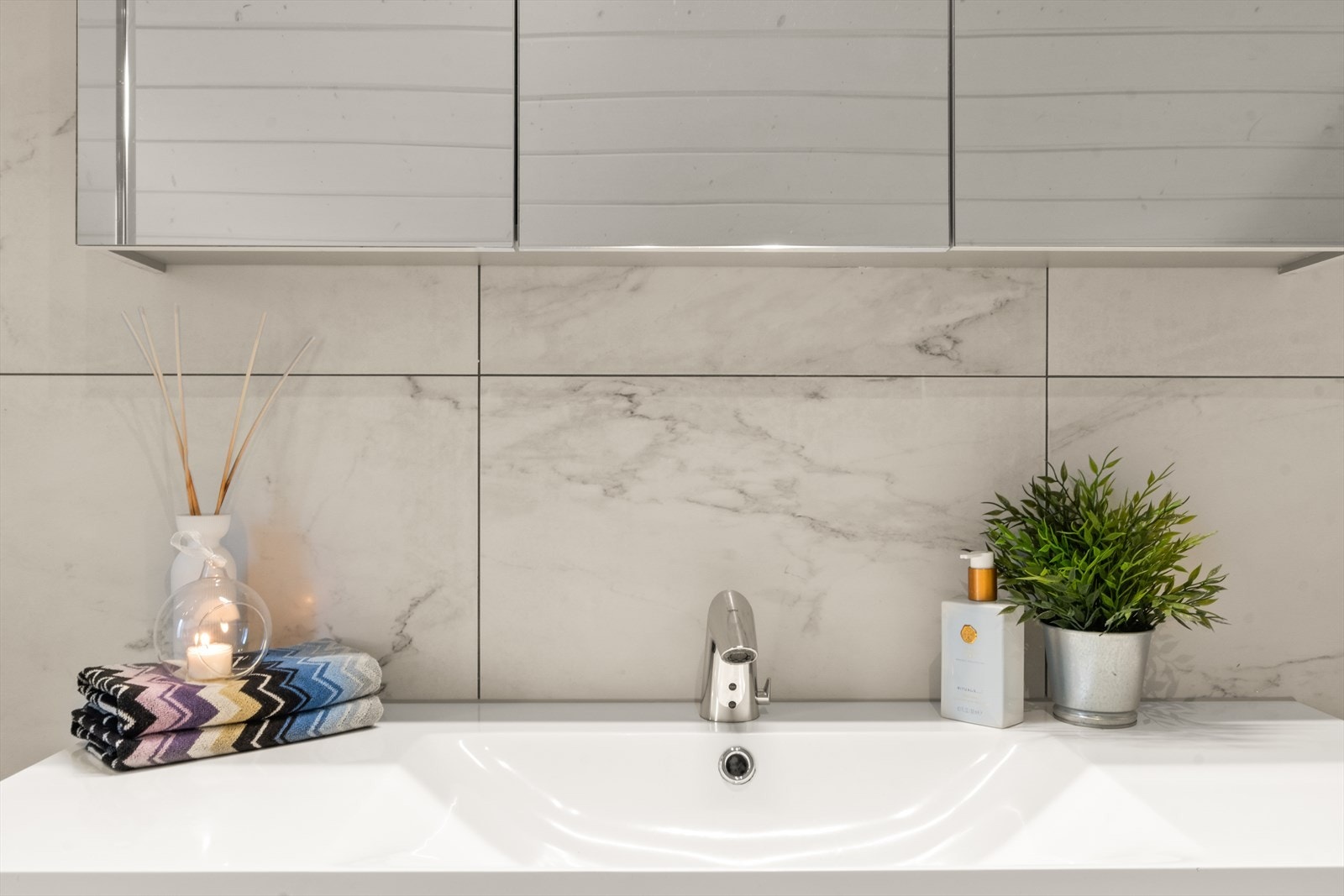 Detaljfoto bad. Galleribilde