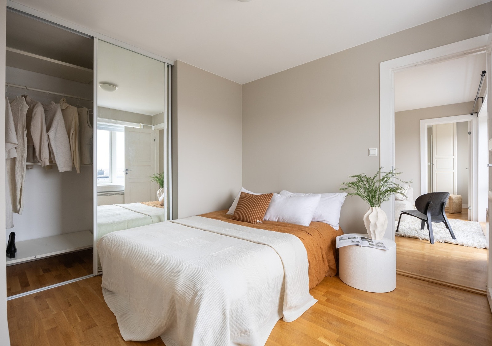 Leiligheten har totalt to gode soverom. Galleribilde