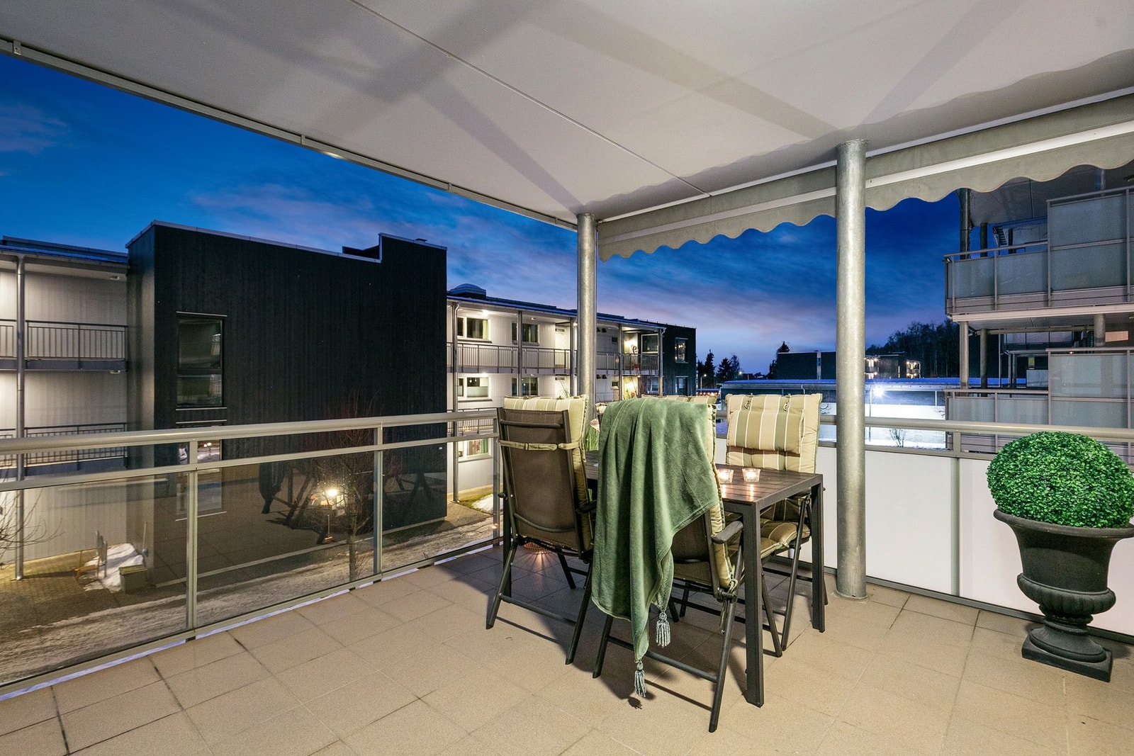 Velkommen til Olav Trygvasons gate 98F, presentert av Nina Dæhli Harviken.
Foto: Pil Branding (Kim Rognmo). Galleribilde