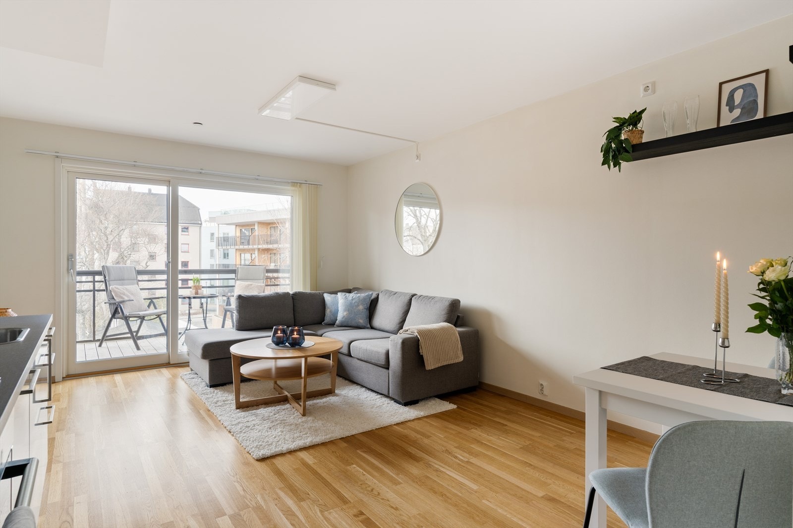 Moderne 2-roms leilighet på 43 kvm med en svært attraktiv beliggenhet på Lilleby. Galleribilde