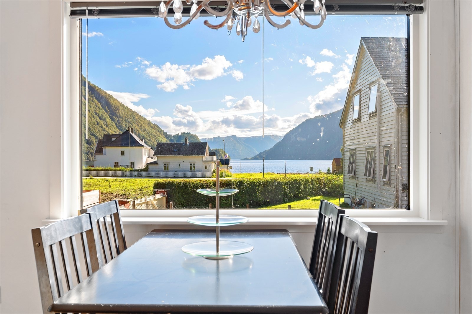 Utsikt fra spisestuen. Galleribilde