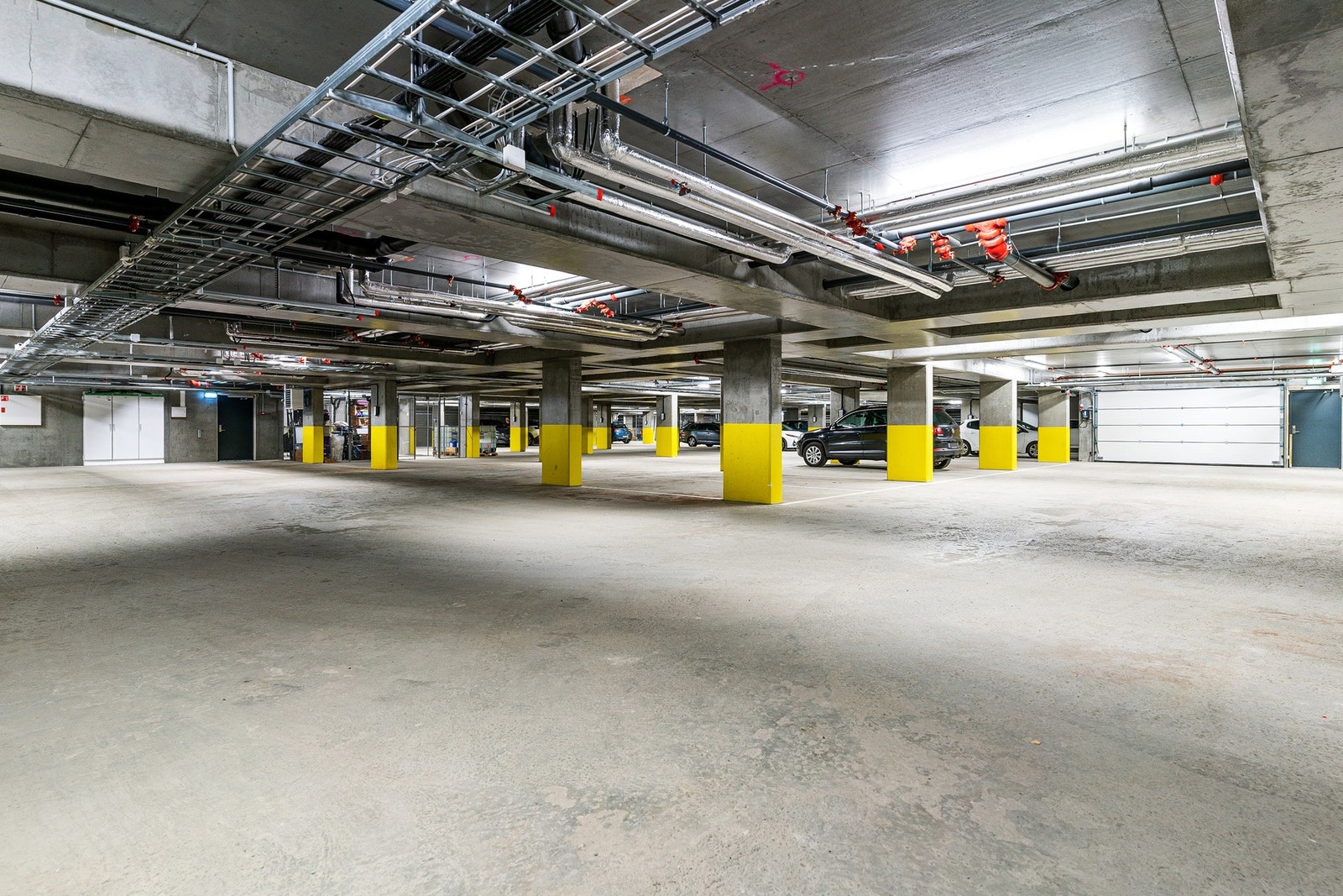 Det medfølger parkeringsplass i felles garasjeanlegg. Galleribilde