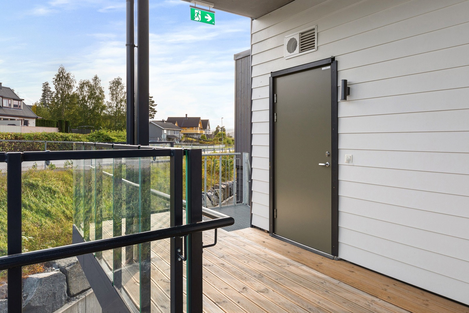 Adkomst via svalgang Galleribilde