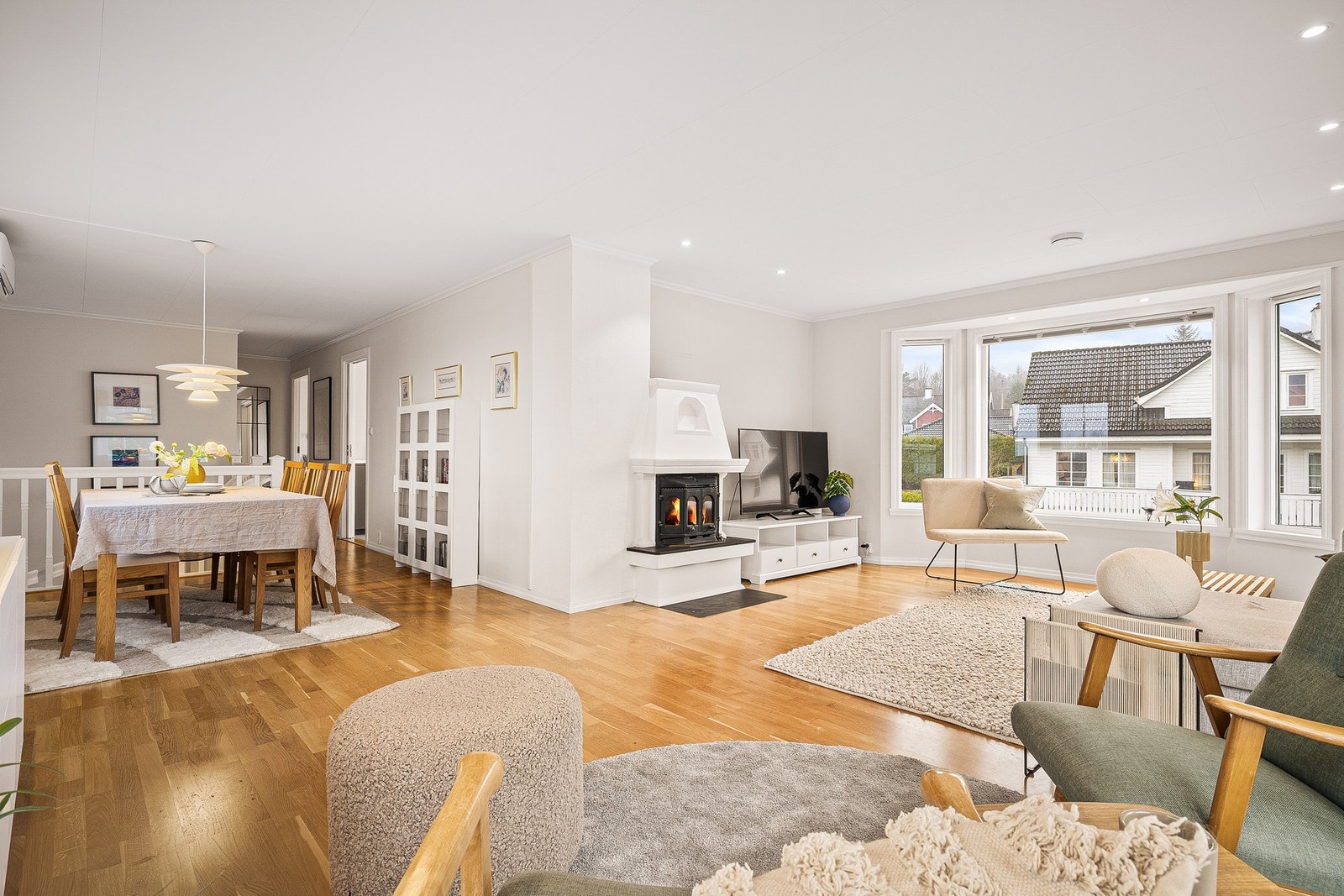 Boligen har en arealeffektiv planløsning som gjør det enkelt å innrede i soner Galleribilde