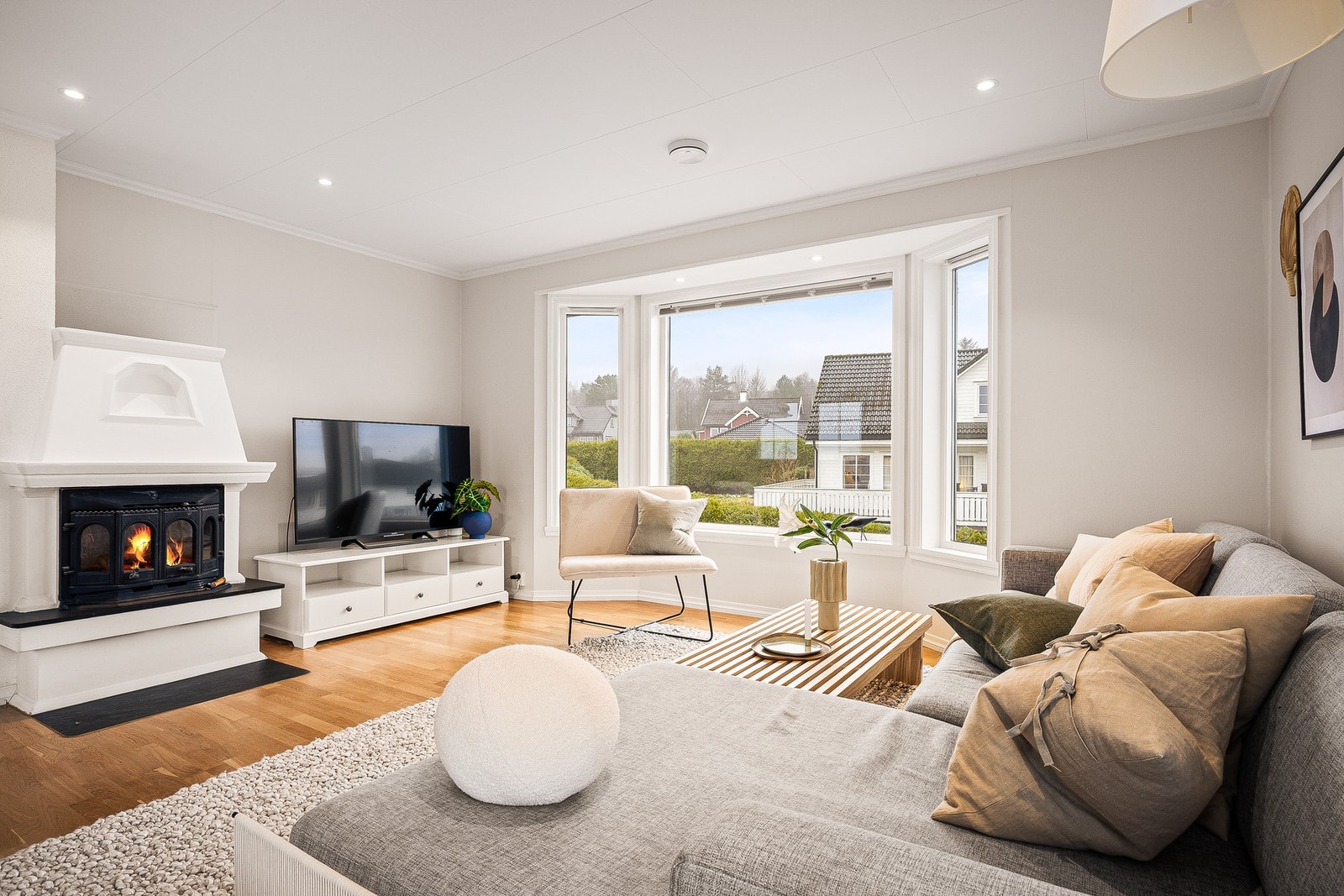 Eiendommen i sin helhet bærer preg av godt vedlikehold og har gjennomgående god standard Galleribilde