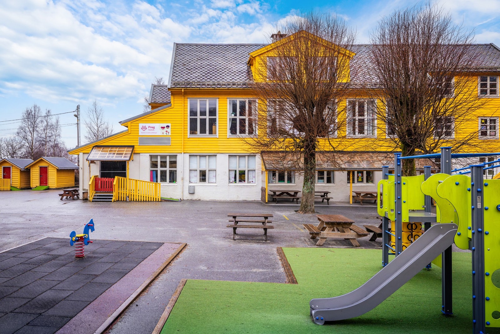 Preg barnehager Hordvik (1-5 år) ligger innen ca. 10 minutters gangavstand fra boligen Galleribilde