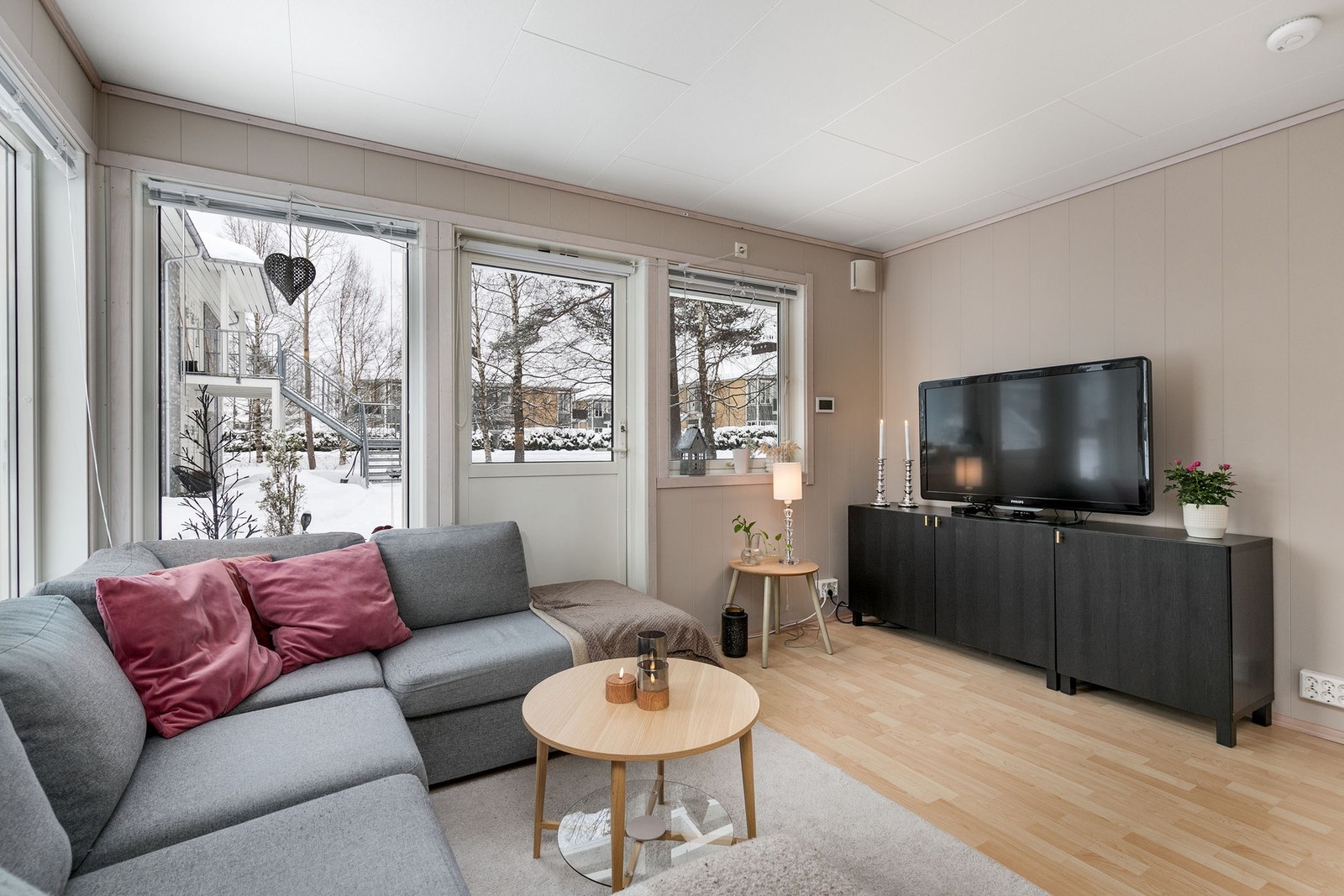 Grunnpakke for kabel-TV og internett er inkl. i felleskostnadene Galleribilde