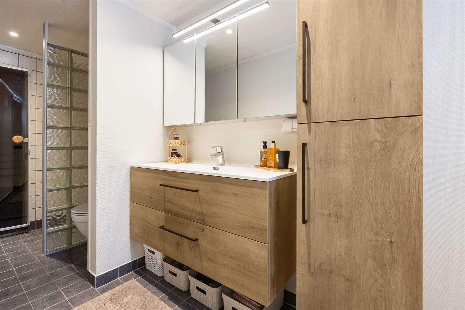 Baderom i underetasjen, ny innredning fra 2026. Galleribilde