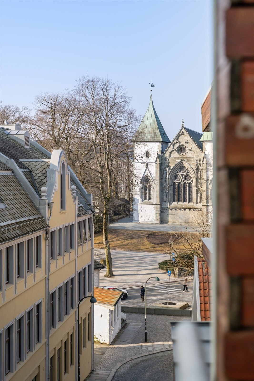 Utsikt til Domkirka fra balkongen Galleribilde