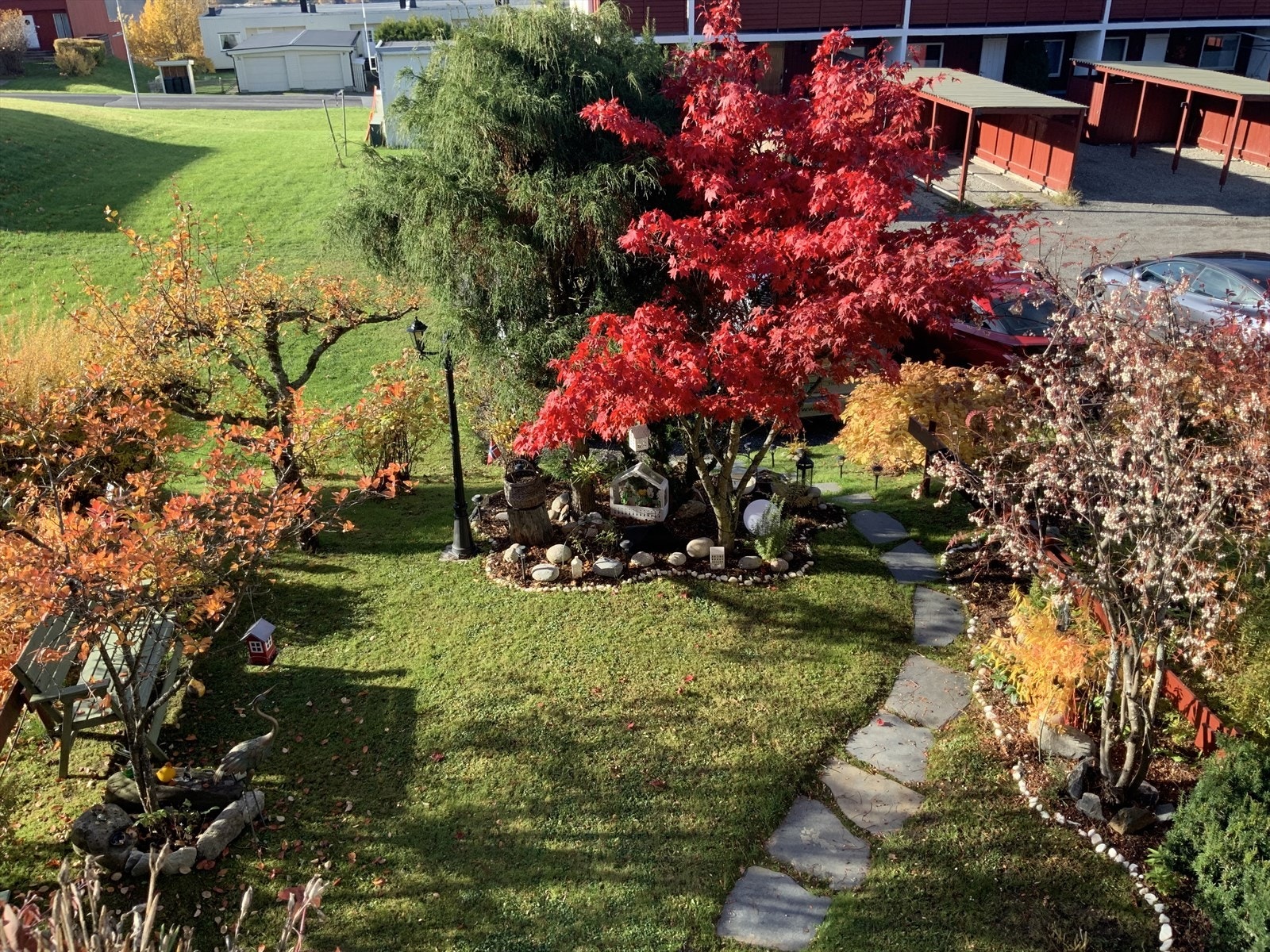 Direkte tilgang til hyggelig og grønt fellesareal. Galleribilde