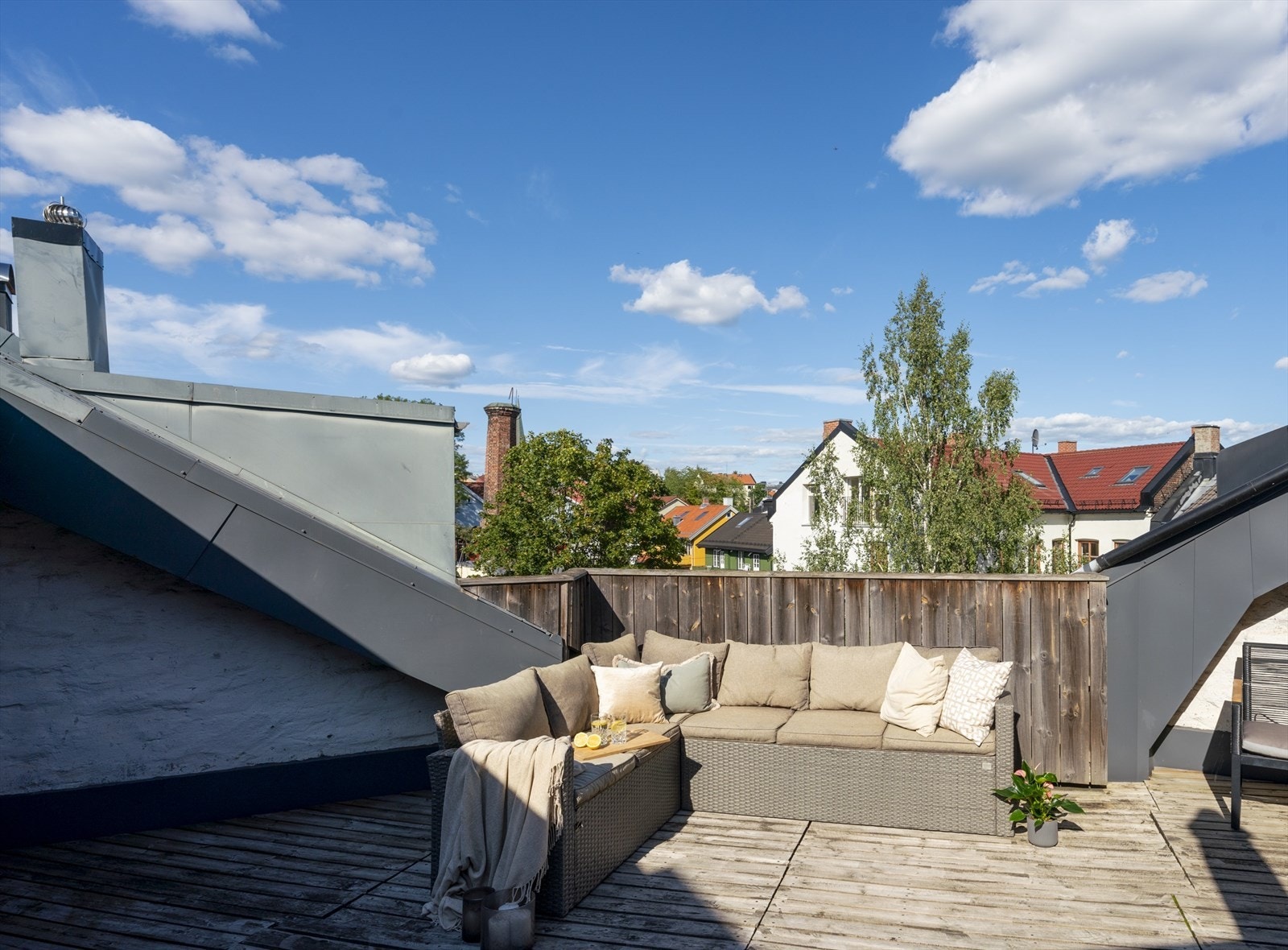 Man har tilgang til en felles takterrasse. Galleribilde