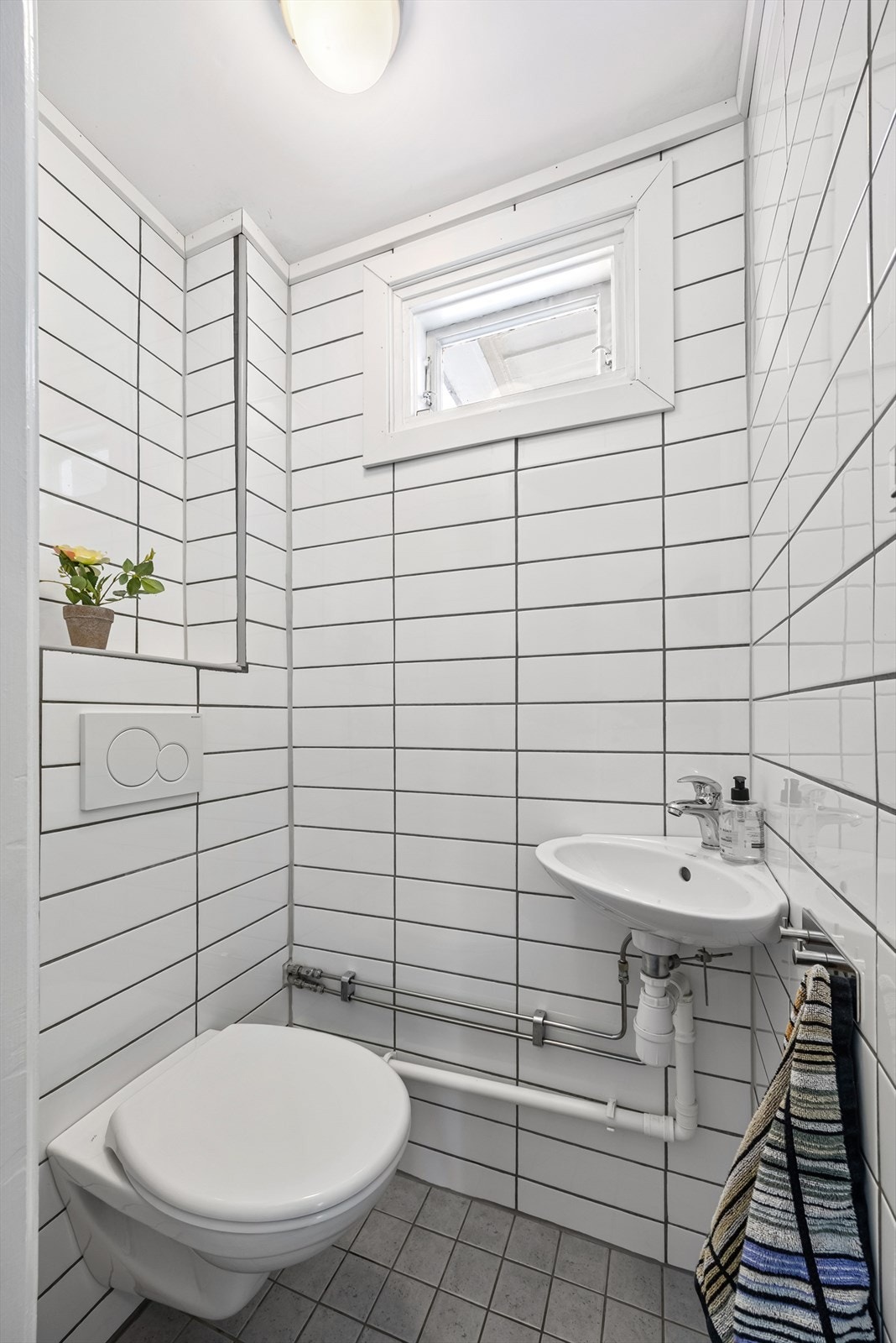 Praktisk separat toalettrom Galleribilde